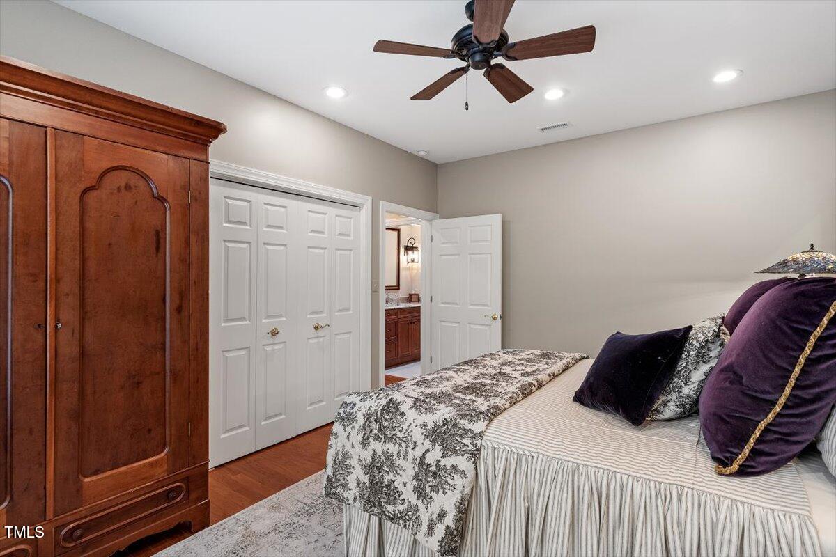 Pittsboro, North Carolina 27312, United States, 3 Bedrooms Bedrooms, ,3 BathroomsBathrooms,Residential,Pending,110120