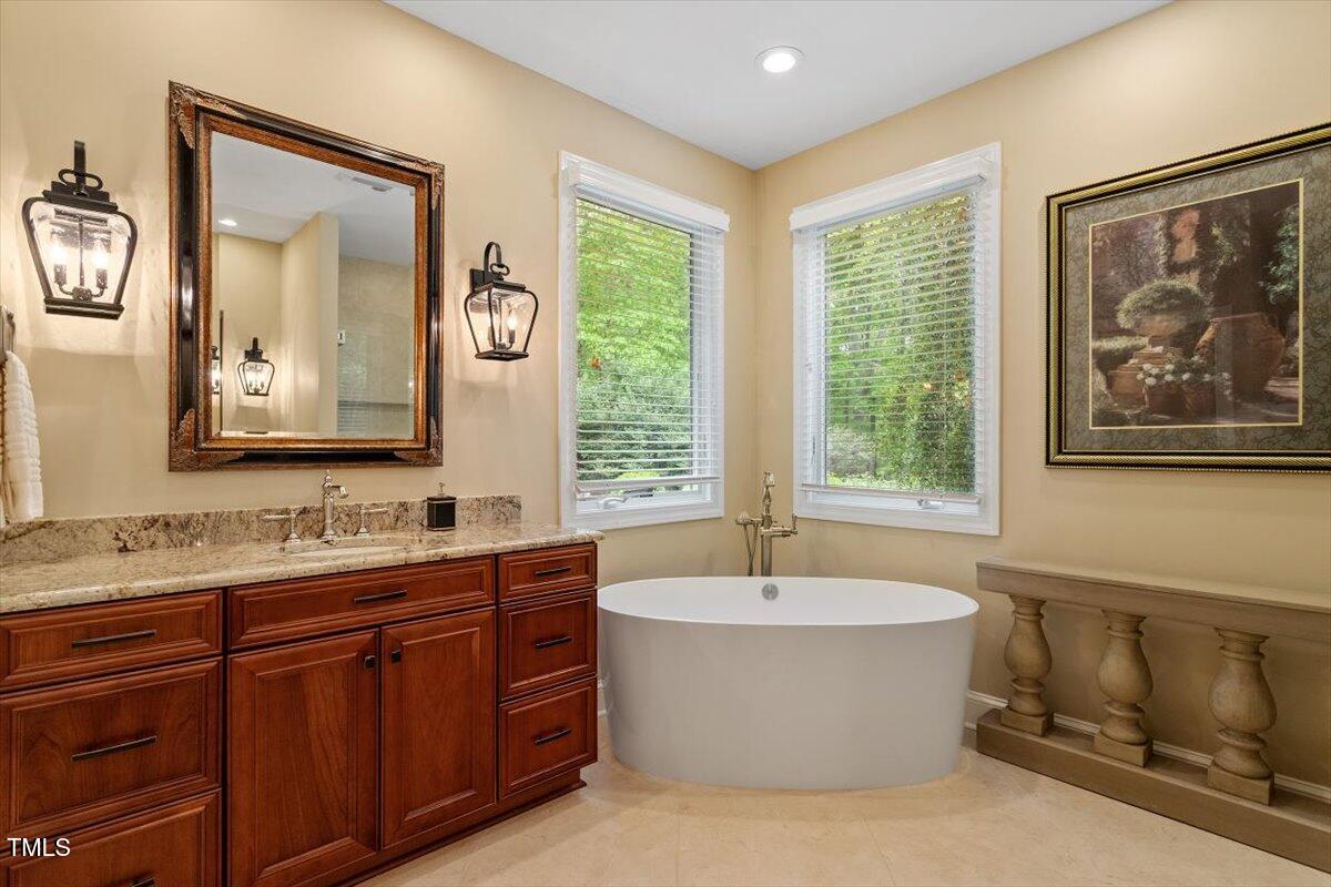 Pittsboro, North Carolina 27312, United States, 3 Bedrooms Bedrooms, ,3 BathroomsBathrooms,Residential,Pending,110120