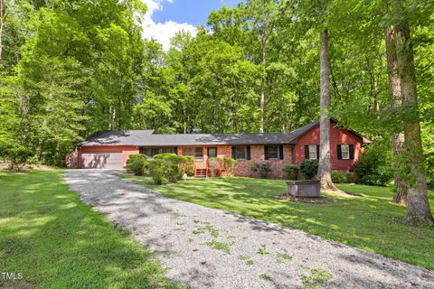 124 Driftwood Court Macon NC 27551