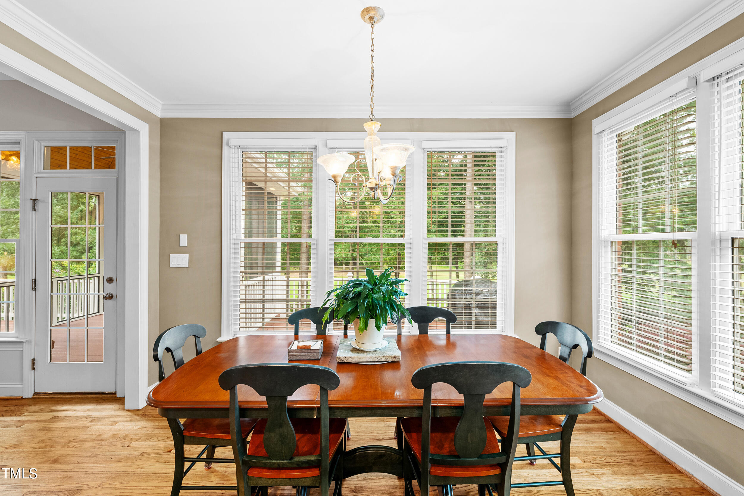 105 Bending Oak Way