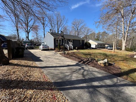 472 Cedar Lane Mebane NC 27302