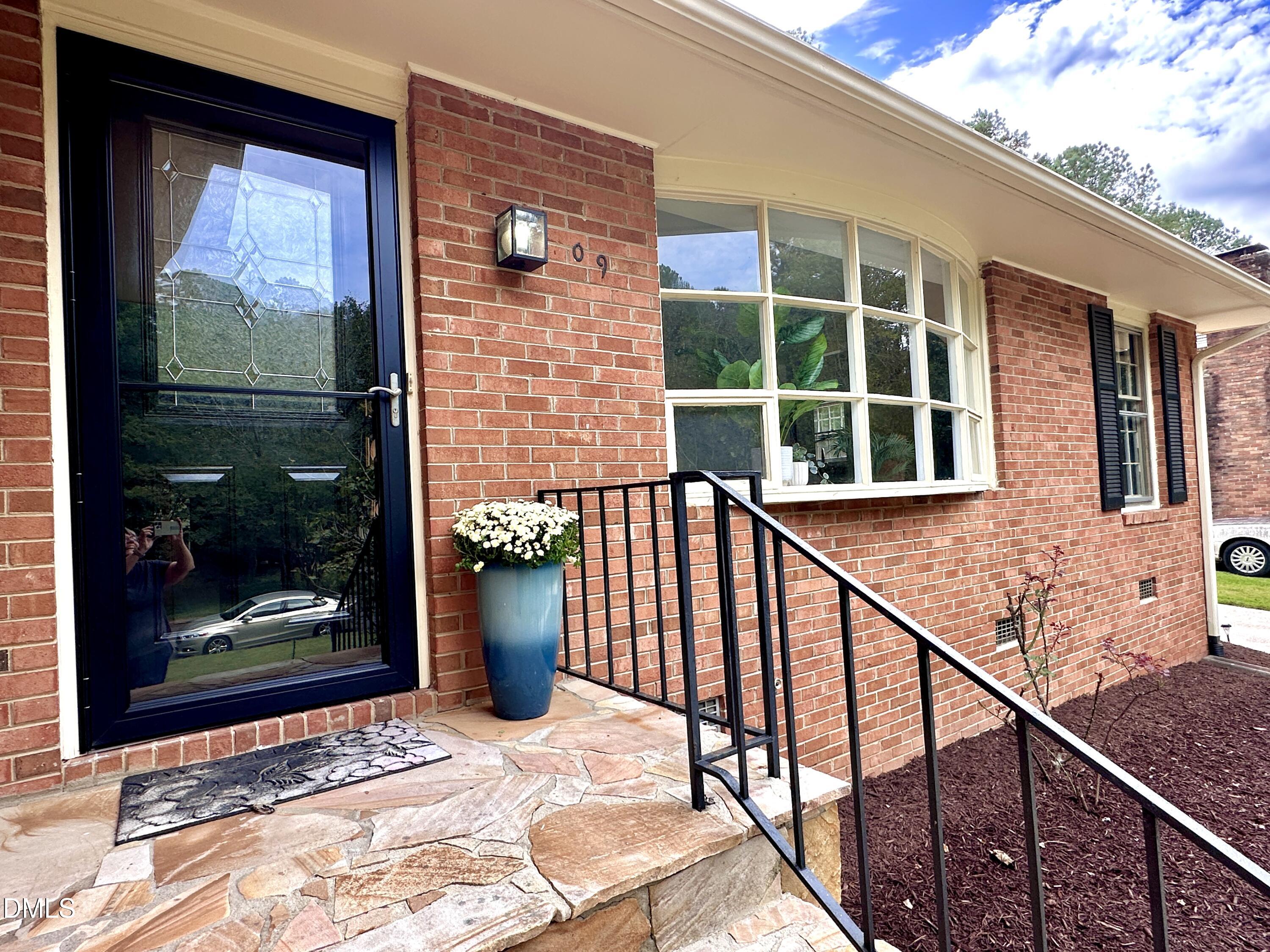409 Sharon Road