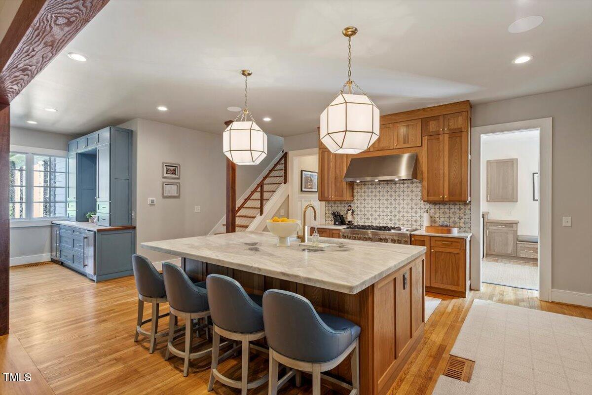 1054 Canterbury Lane