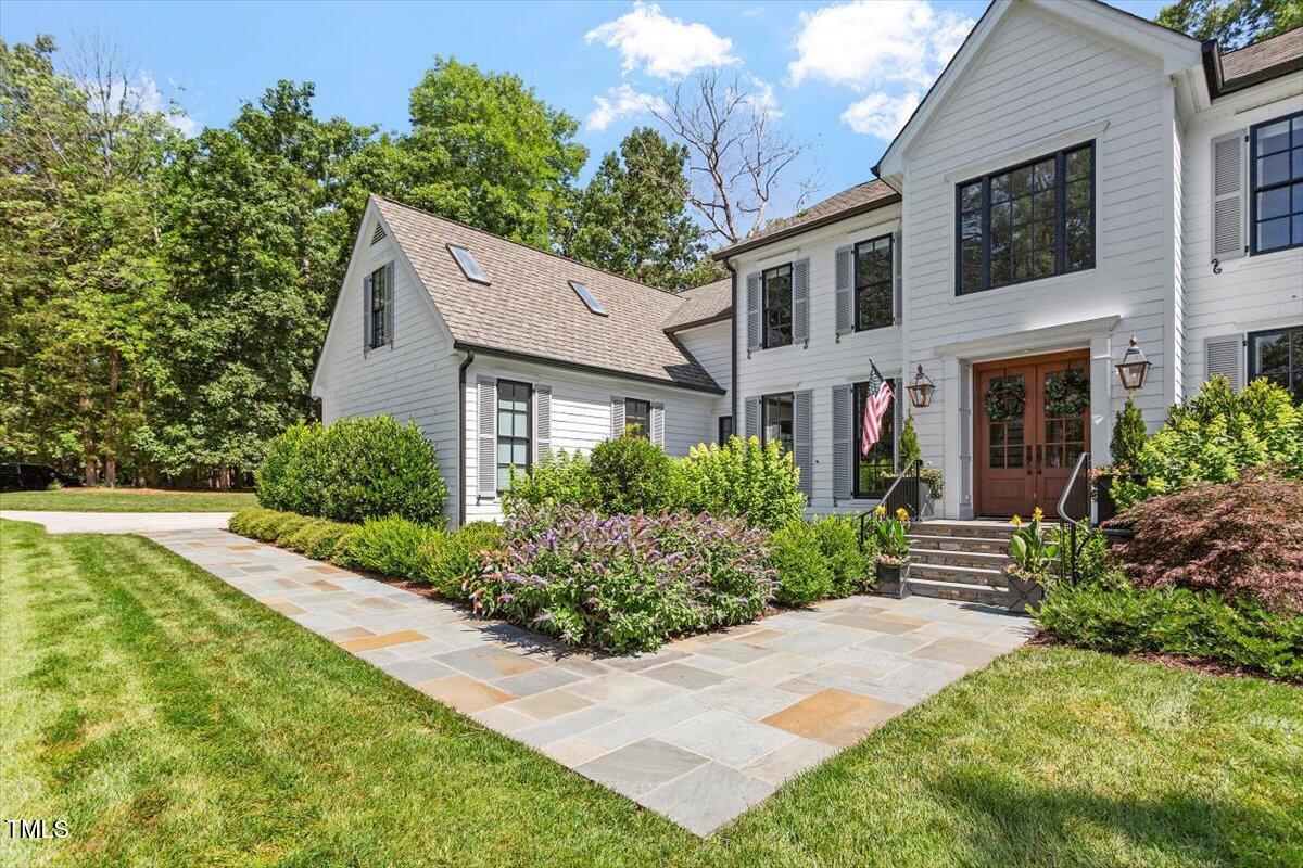 1054 Canterbury Lane