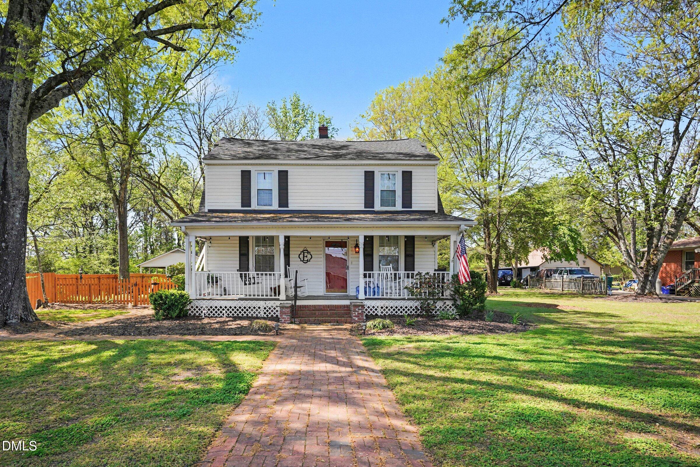 1902 Bethesda Avenue