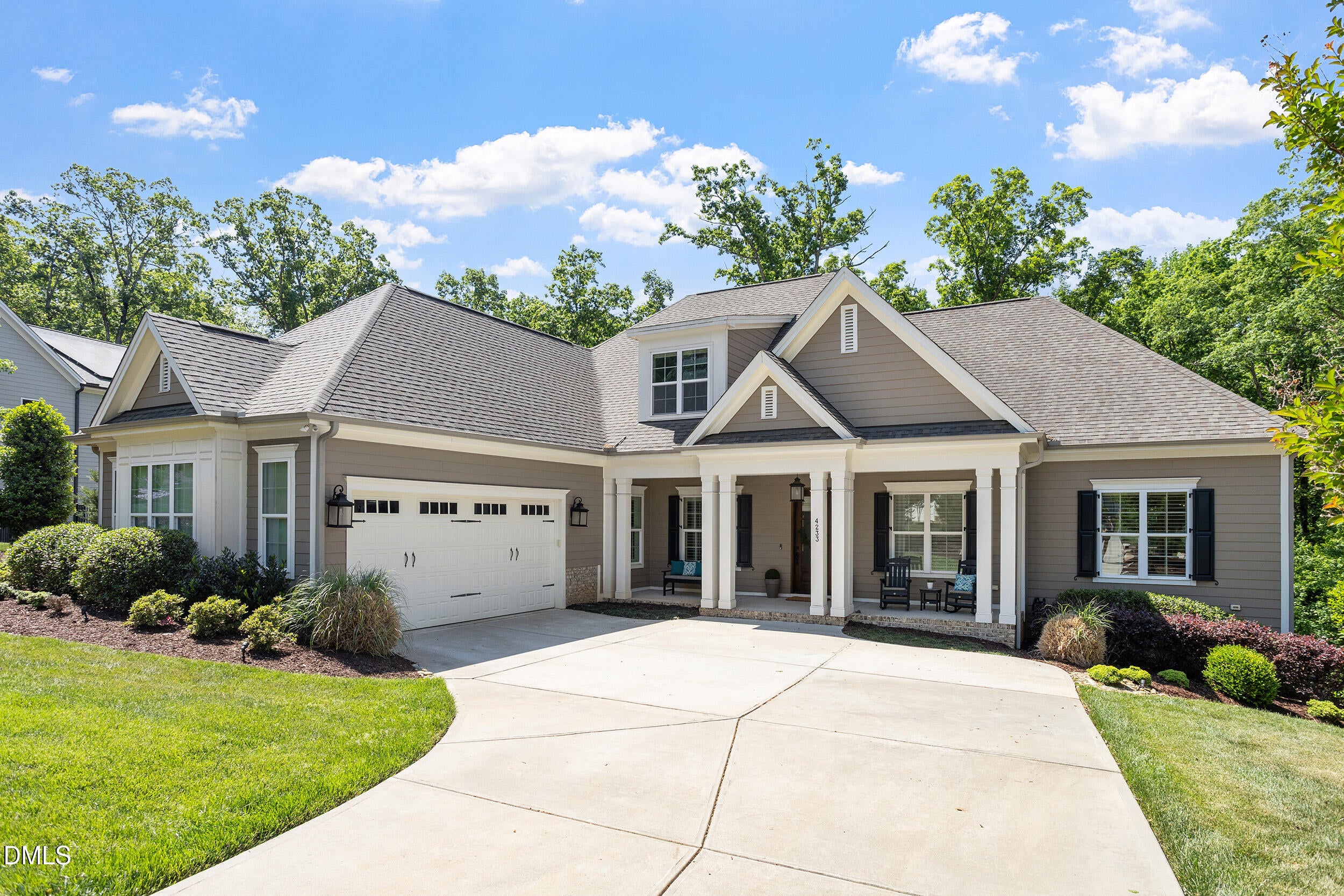 4233 Henderson Place