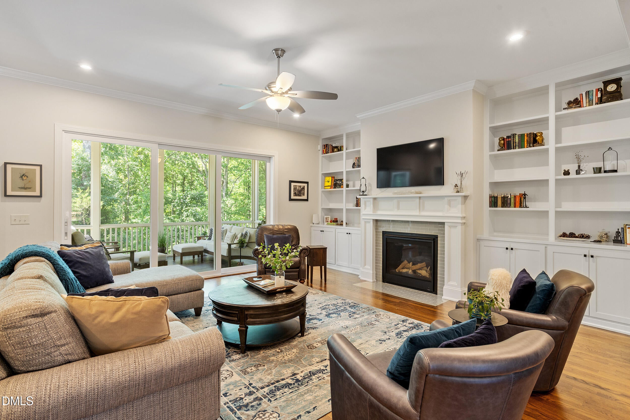 4233 Henderson Place