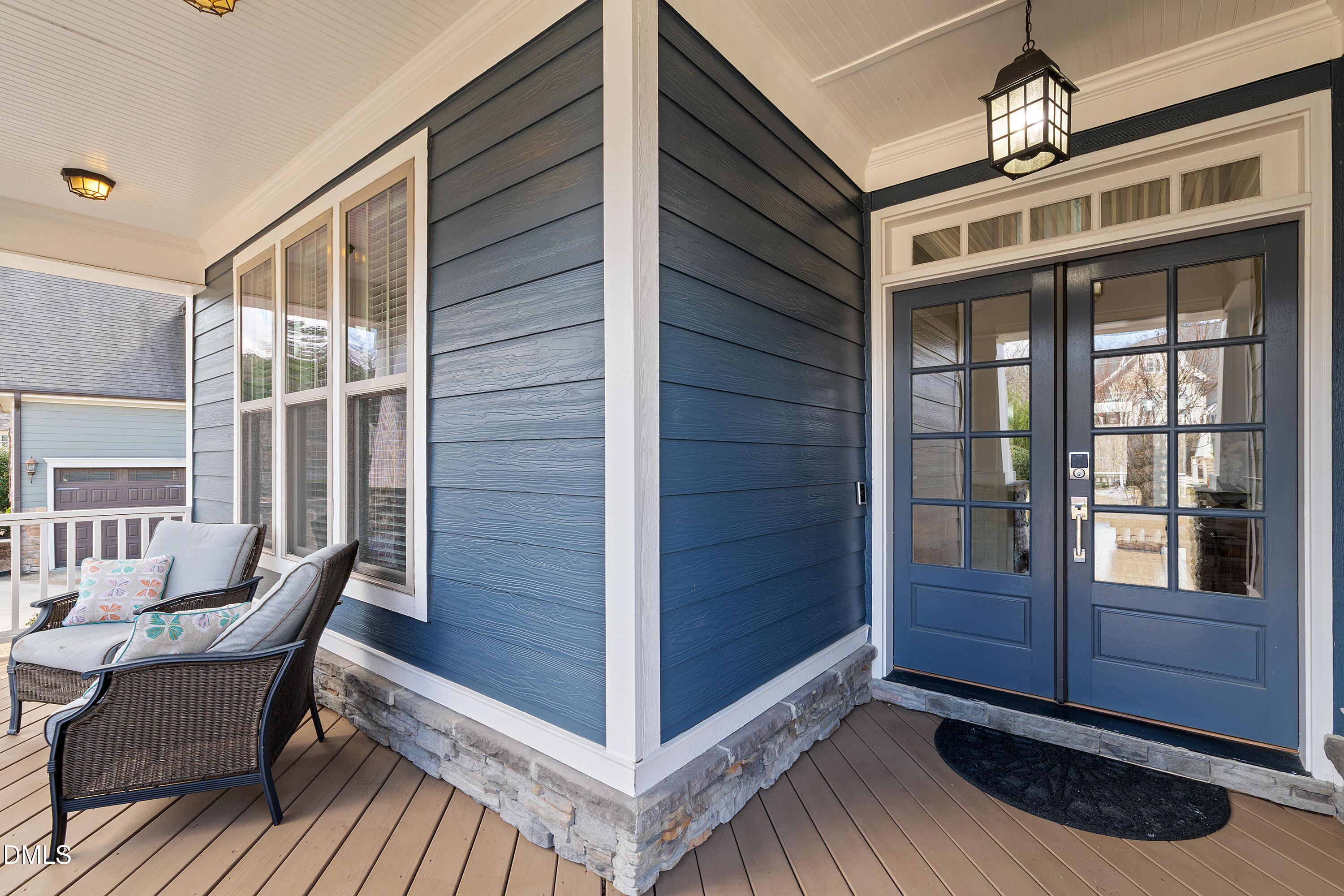 3317 Heathrowe Grove Court