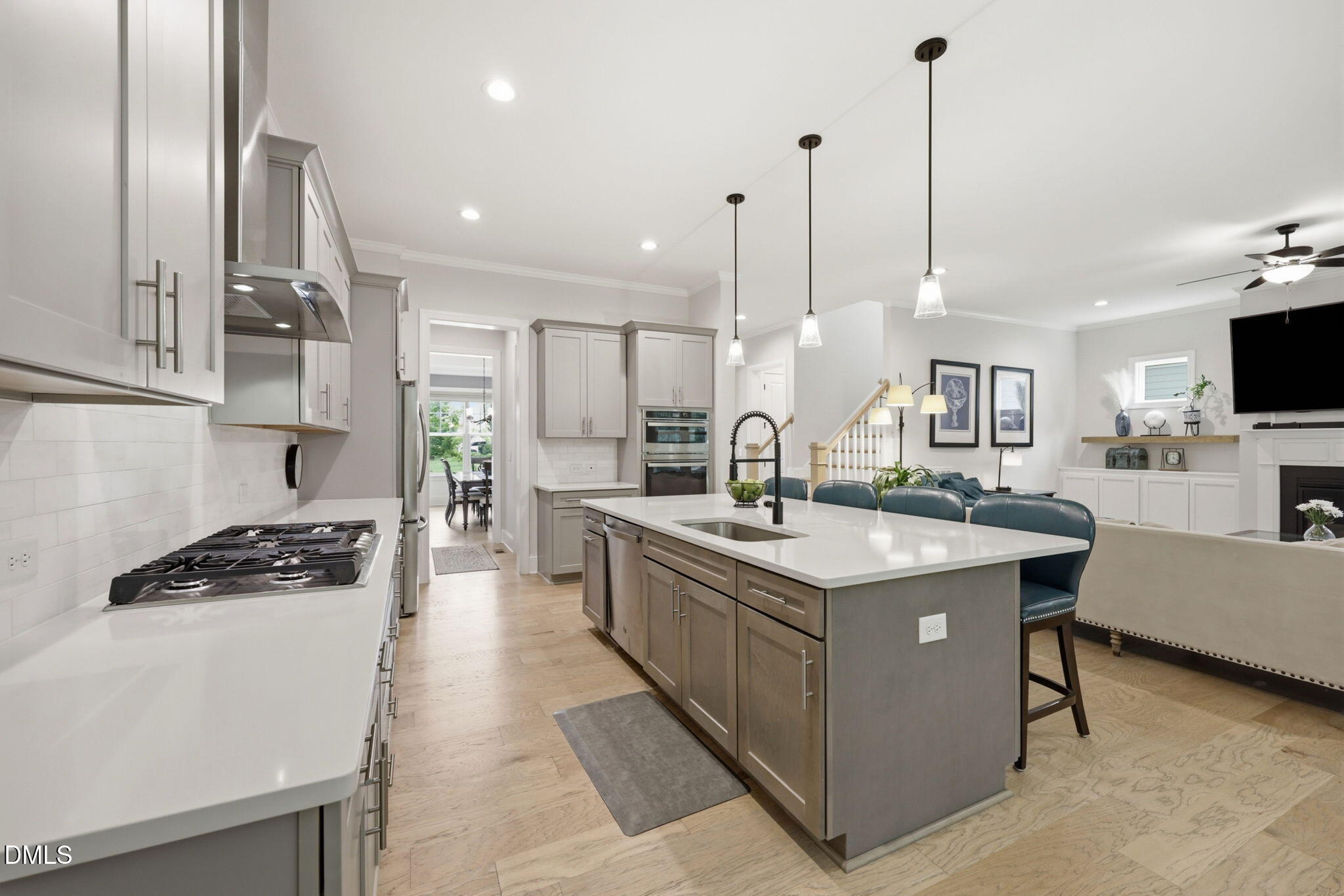1829 Prucha Place