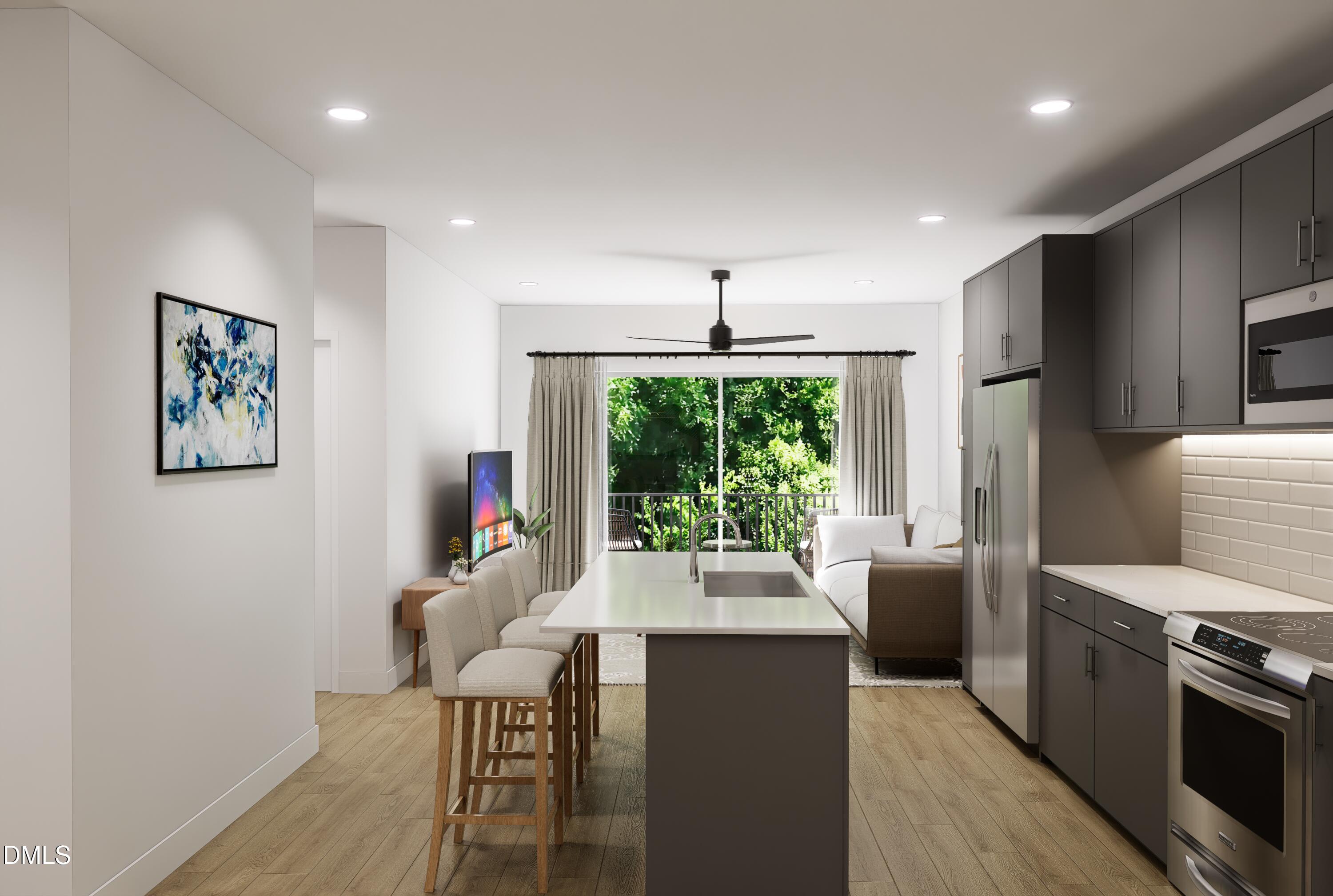709 E Lenoir Street 101