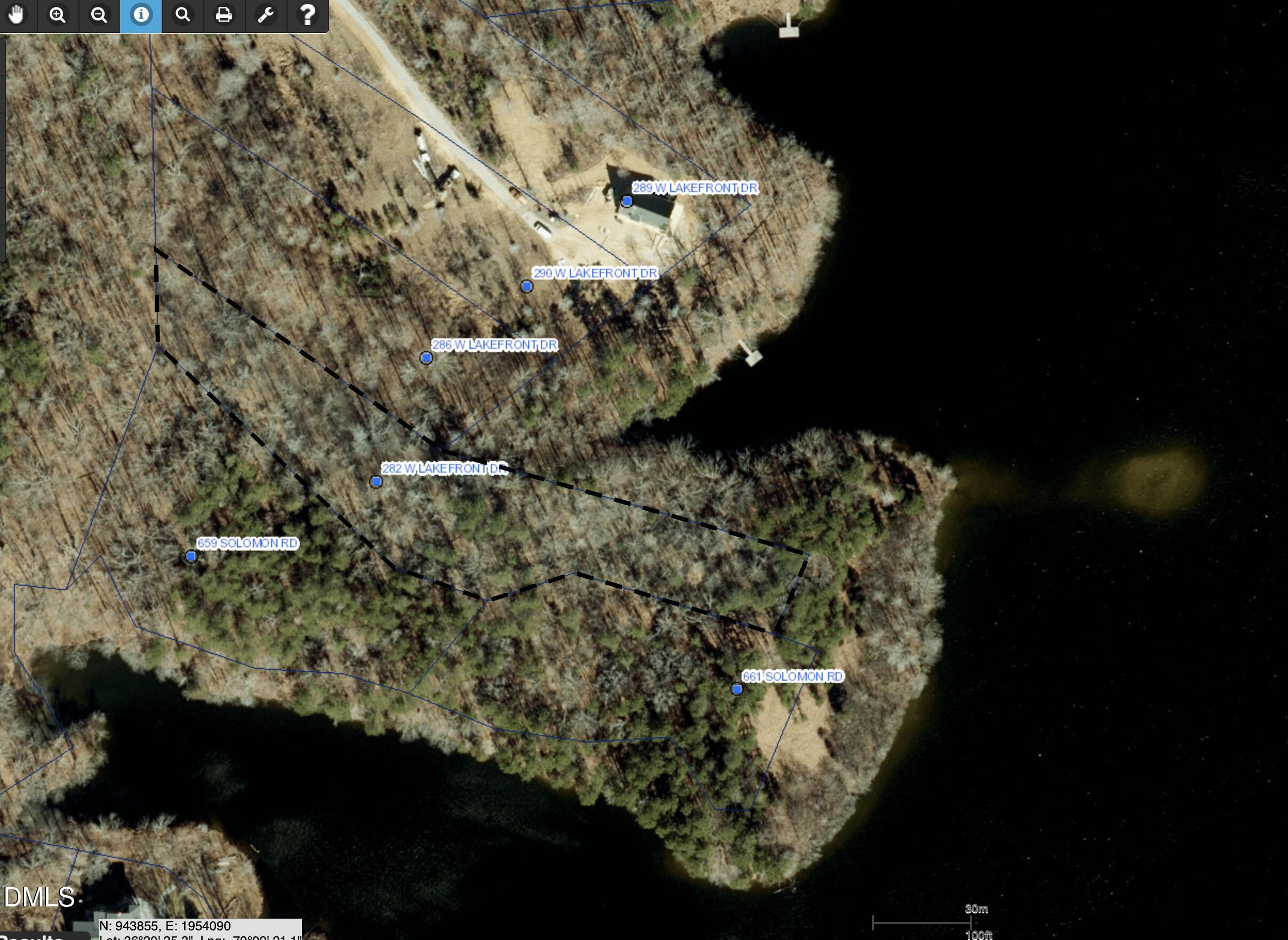 282 W Lakefront Drive