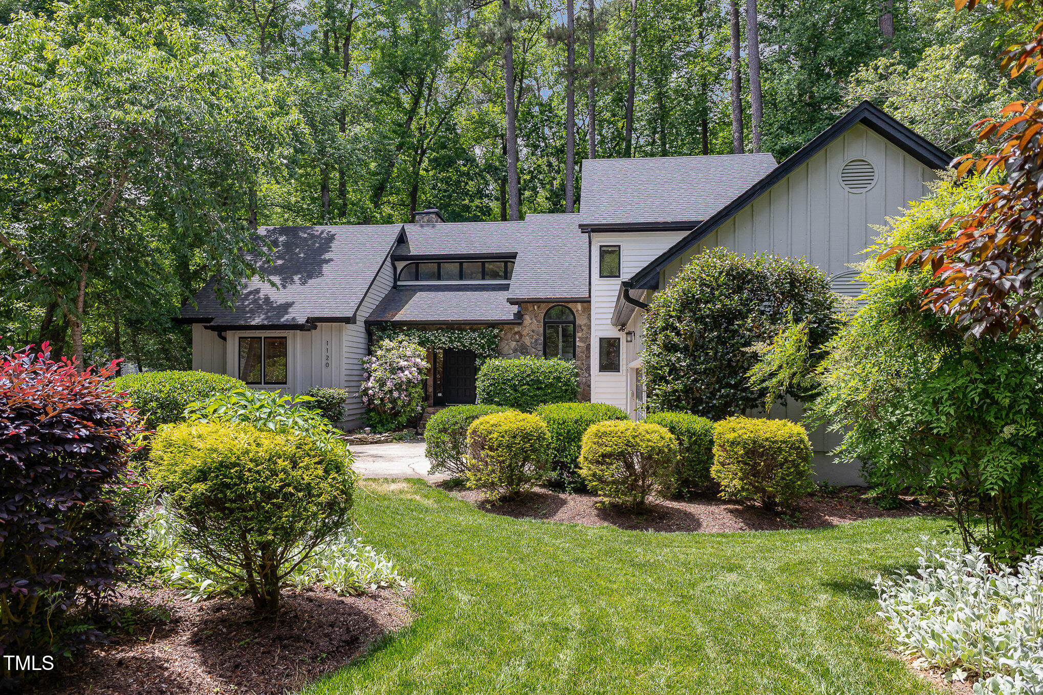 1120 Berwyn Way