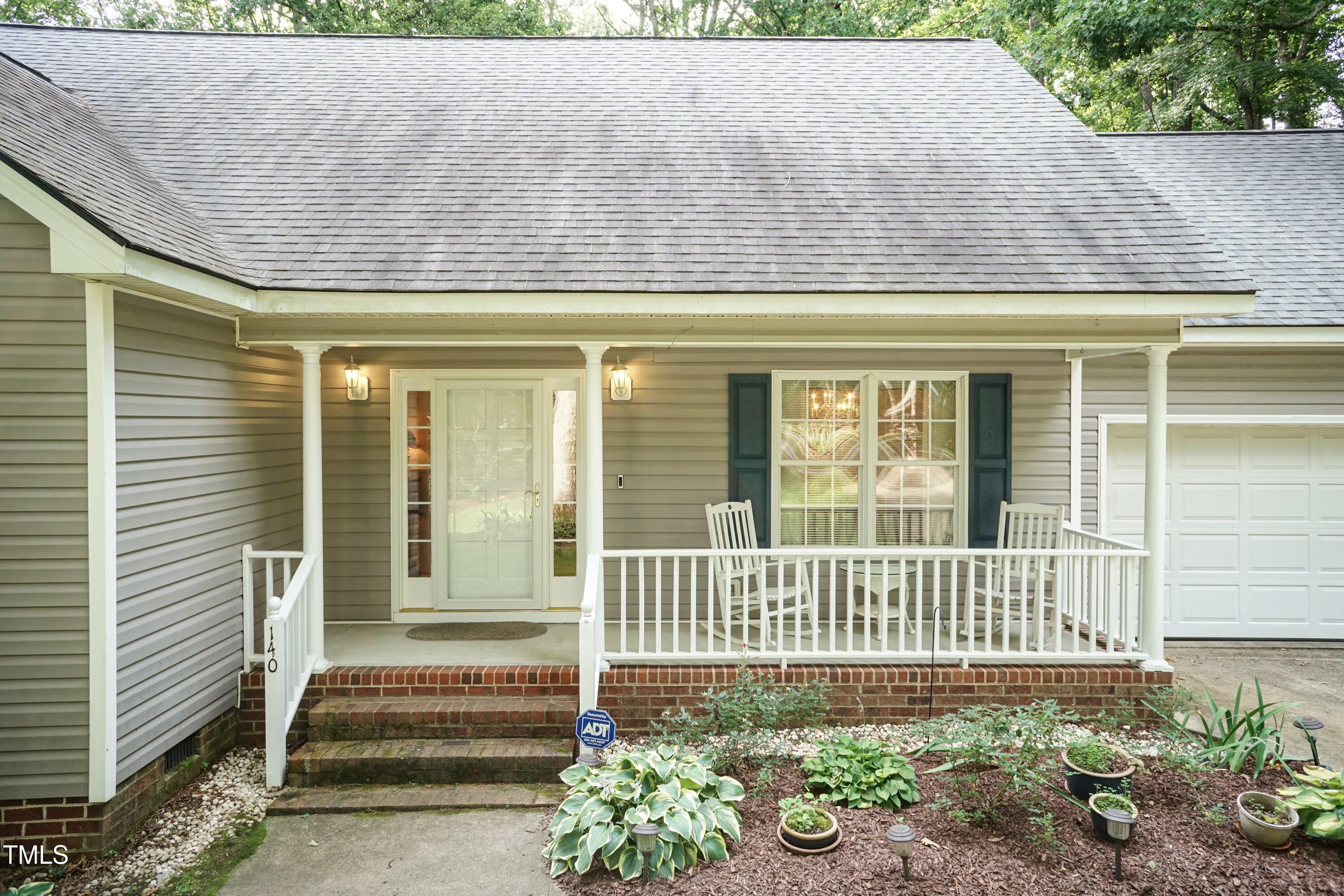 140 Baron Circle