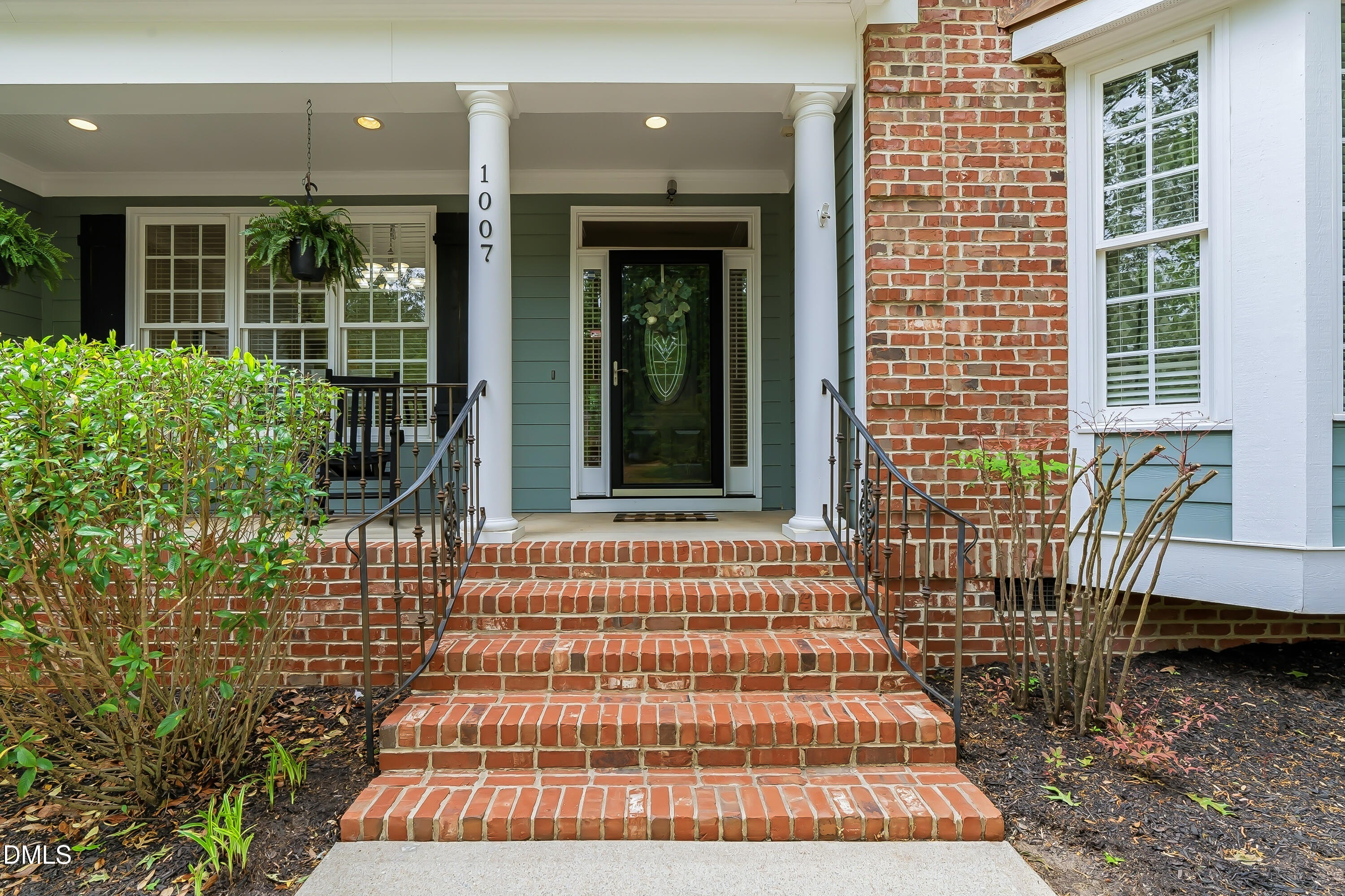 1007 Chatham Court