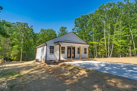 Photo of 602 Jasmine Road, Fuquay Varina, NC 27526 (MLS # 10143293)