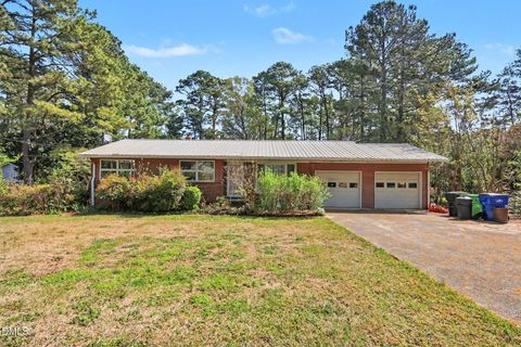 2506 Crestline Avenue Raleigh NC 27603