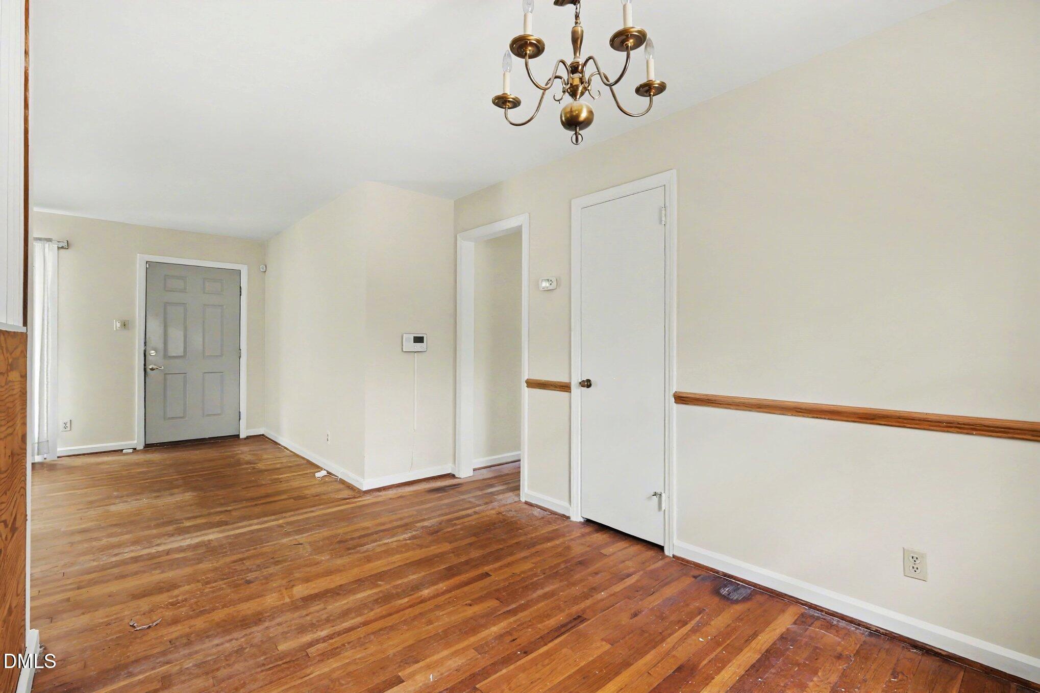 2506 Crestline Avenue