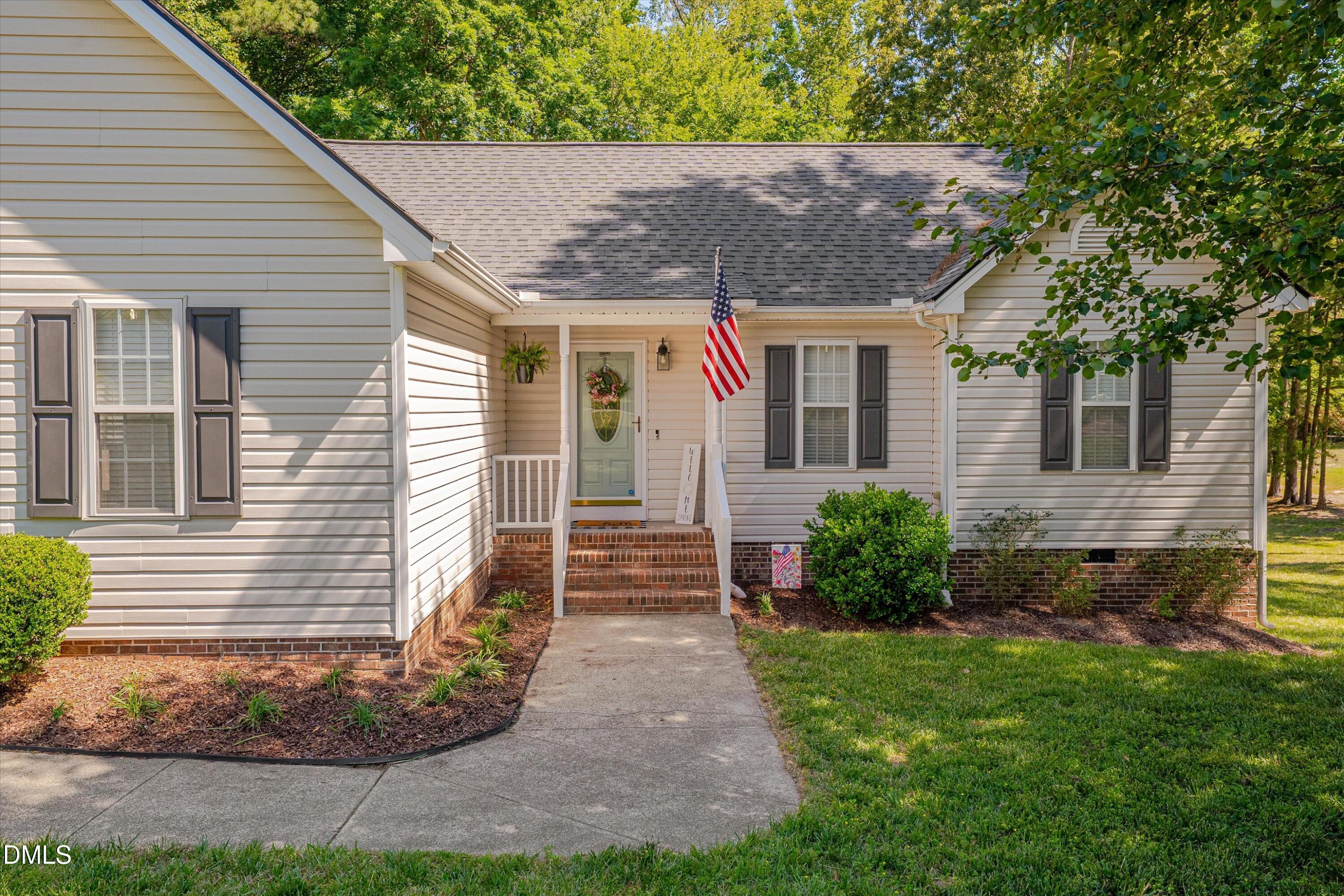 131 N Cobble Creek Drive