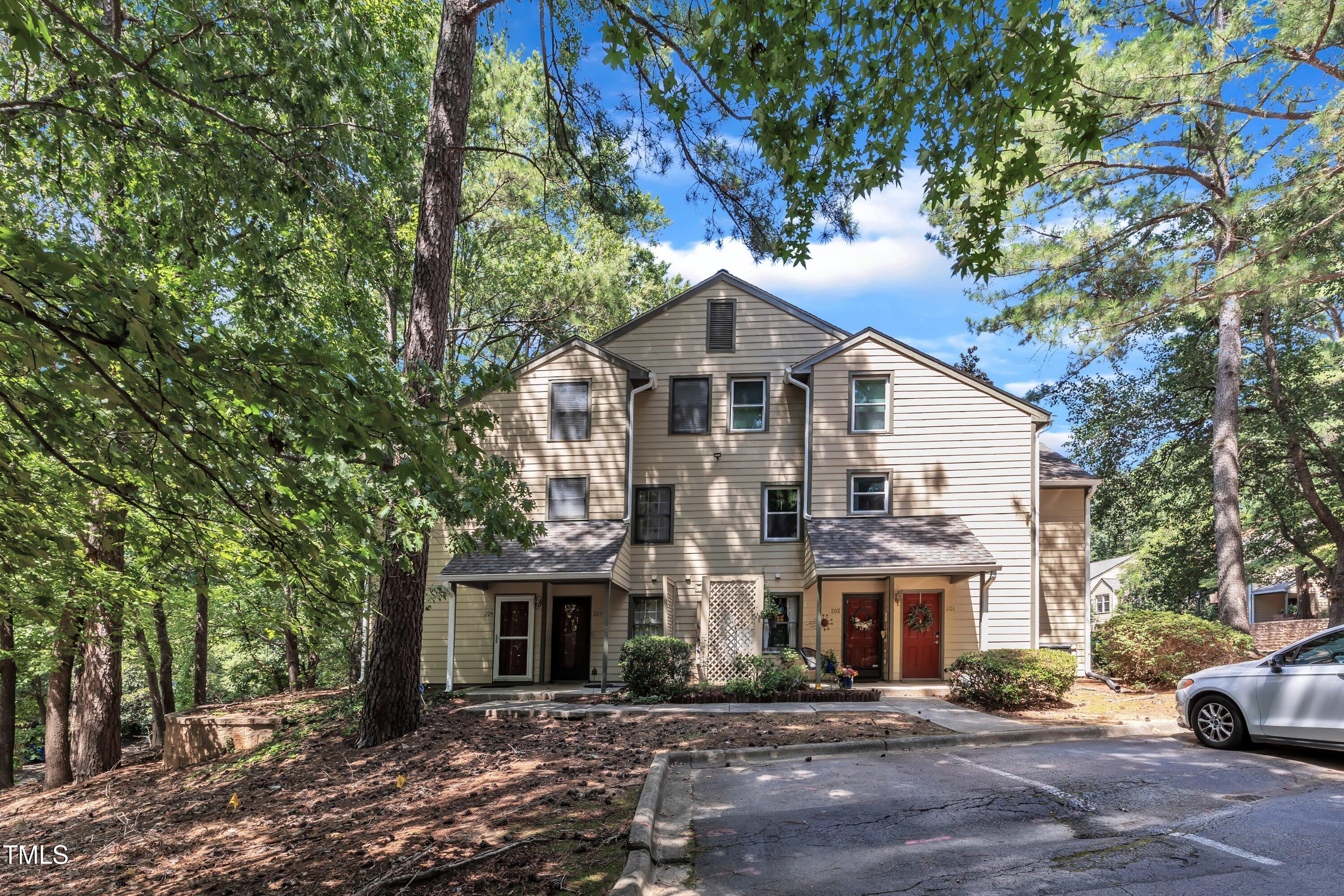 204 Autumn Chase Drive
