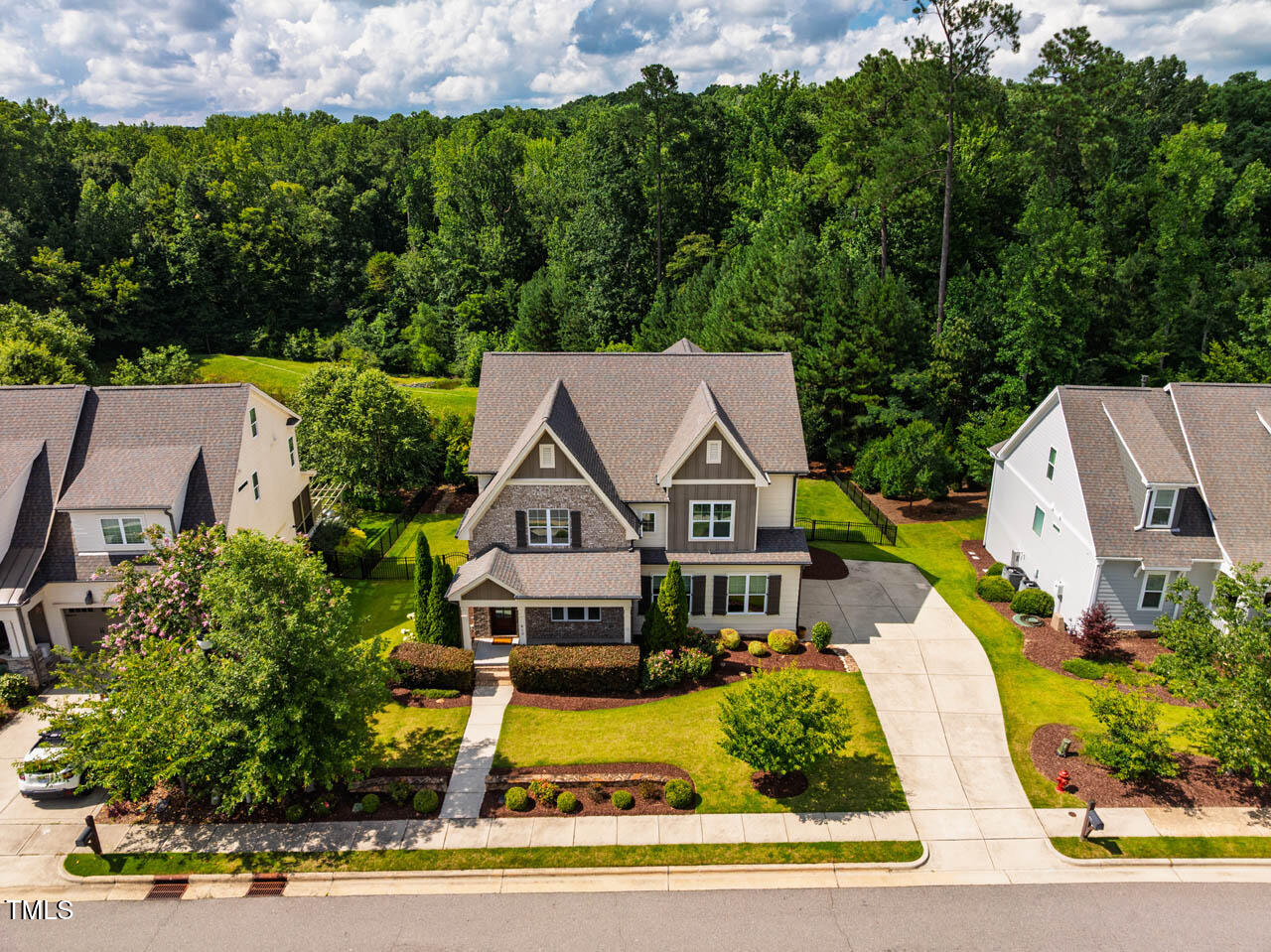 610 Bennett Mountain