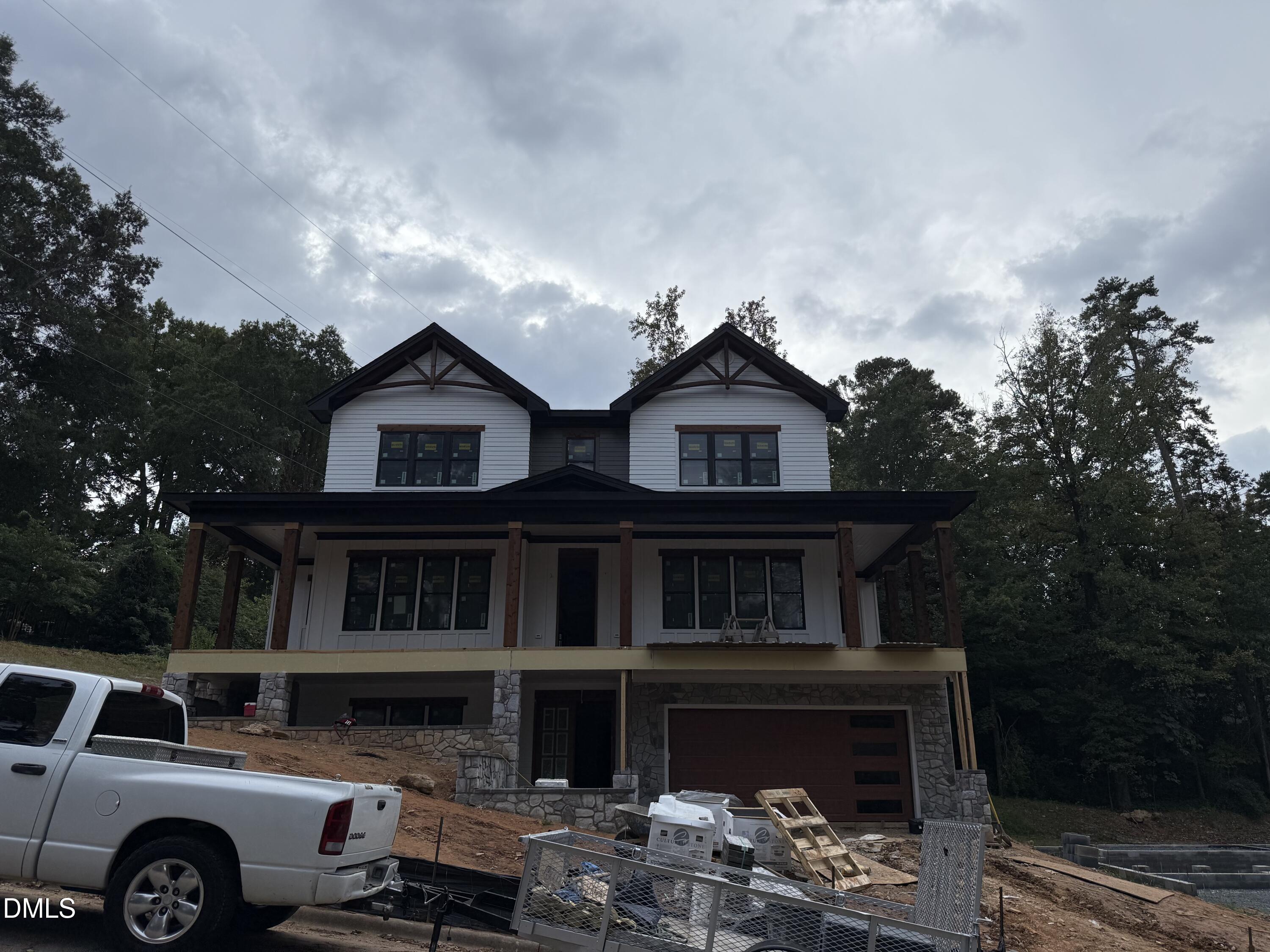 2907 Churchill Road