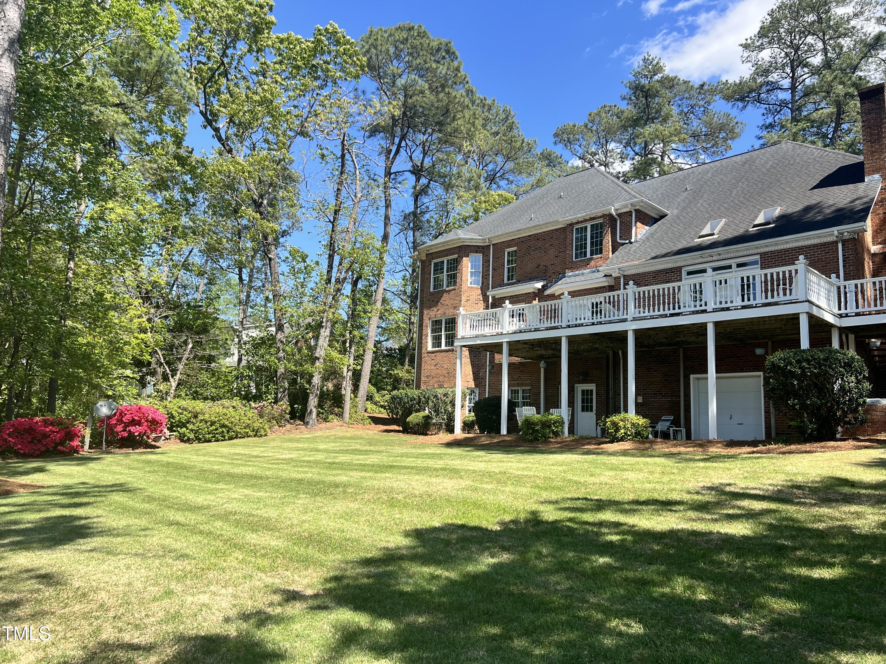 421 Dogwood Trail