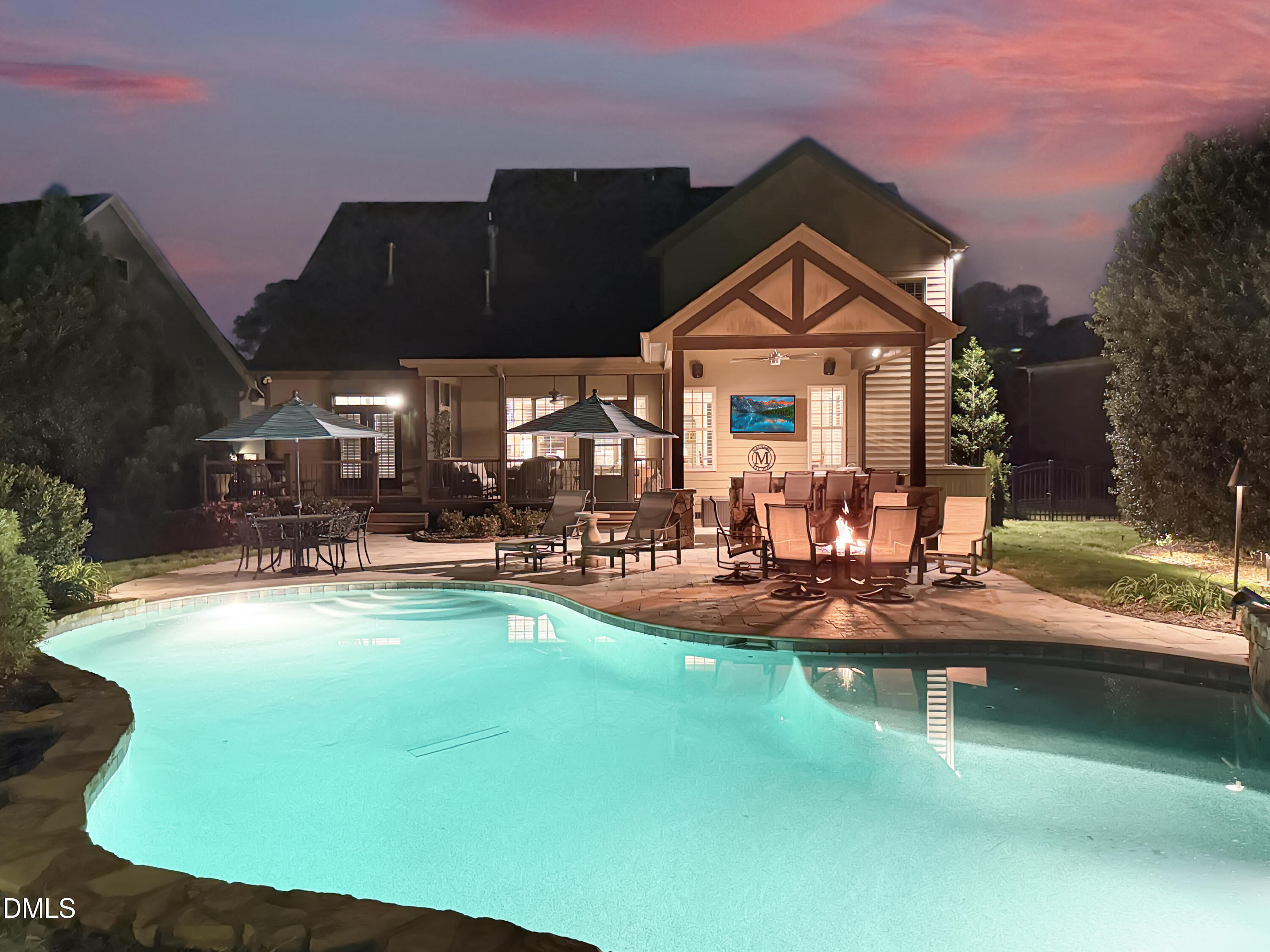 960 Shasta Daisy Drive