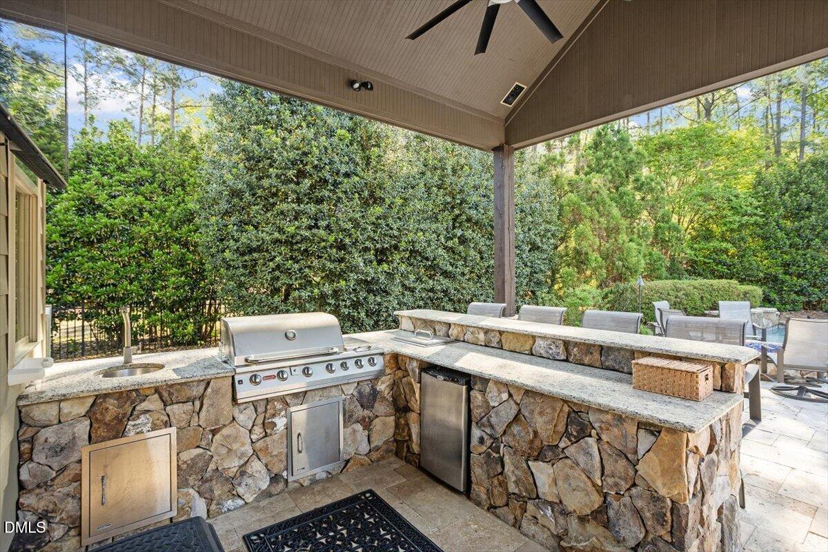 960 Shasta Daisy Drive