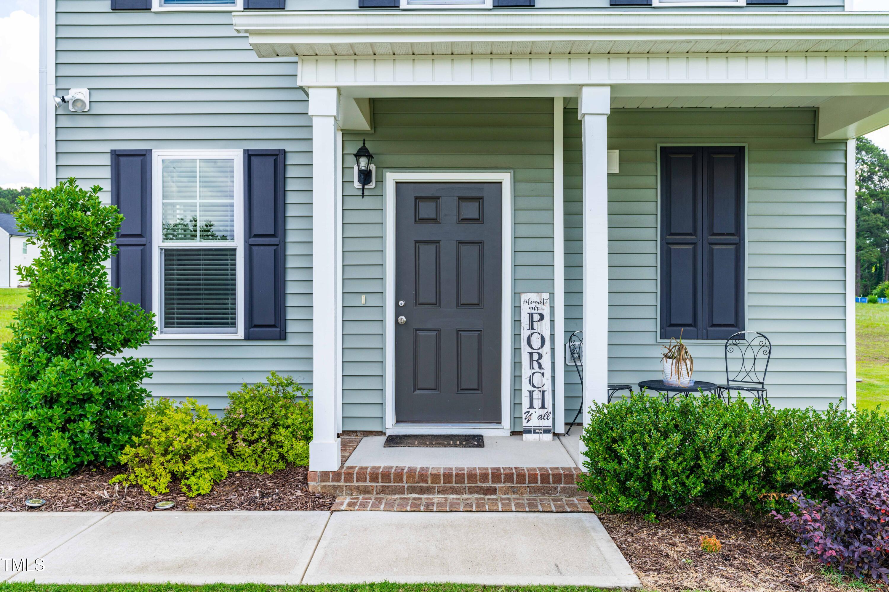 60 Waterwheel Drive