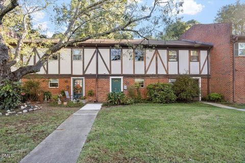 5804 Nottoway Court E Raleigh NC 27609