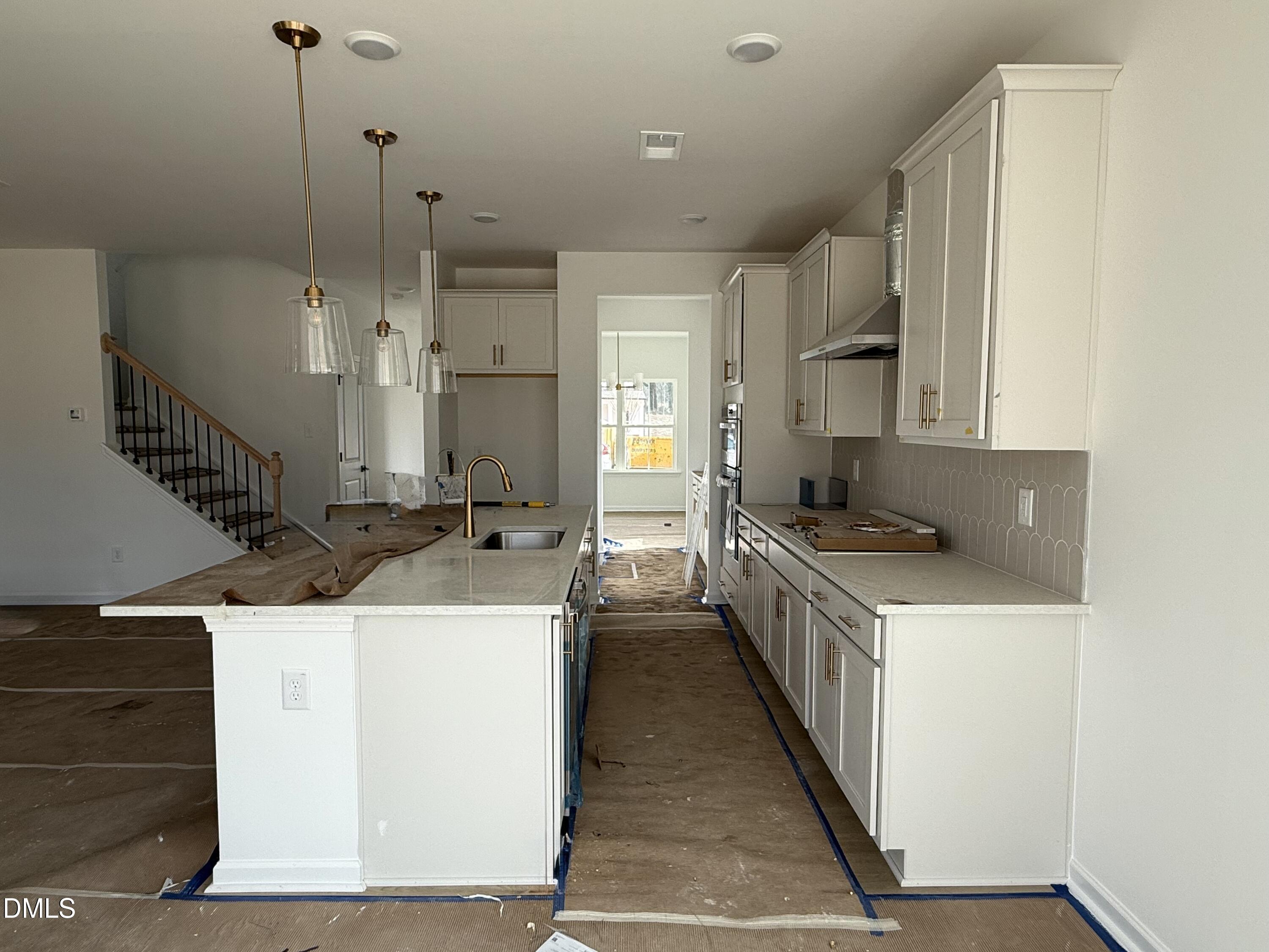 2208 Seraphic Way 381