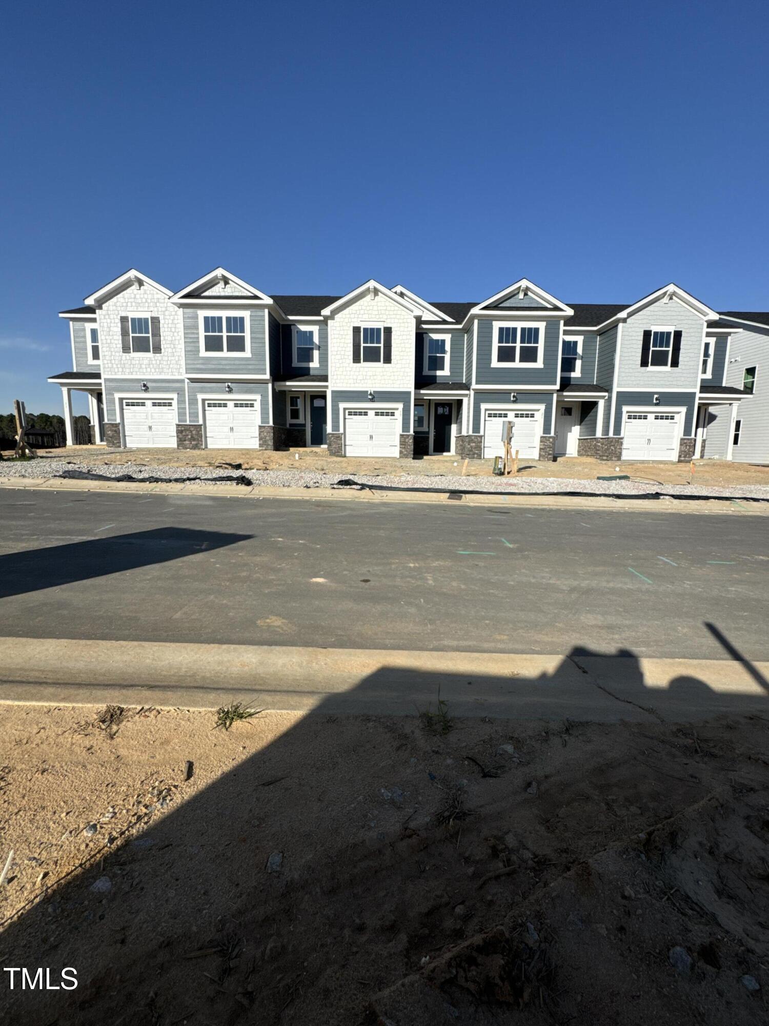 21 Silver Pine Drive