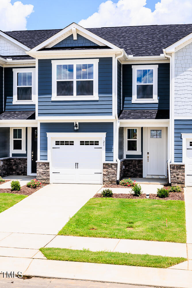 21 Silver Pine Drive