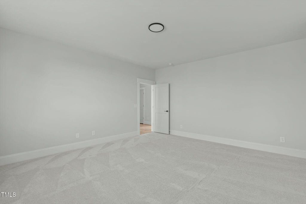 listing image 64