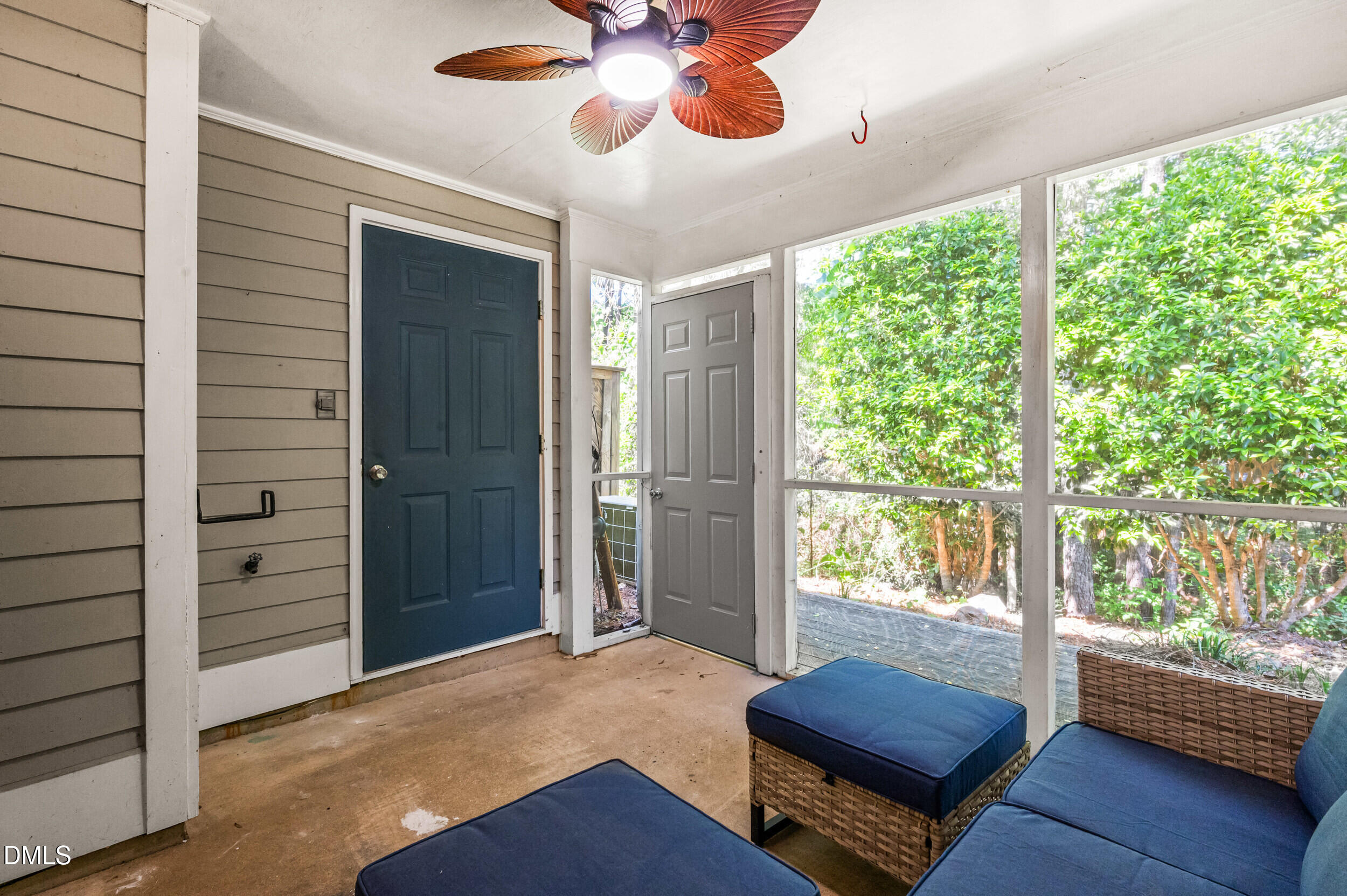 77 Forest Oaks Drive