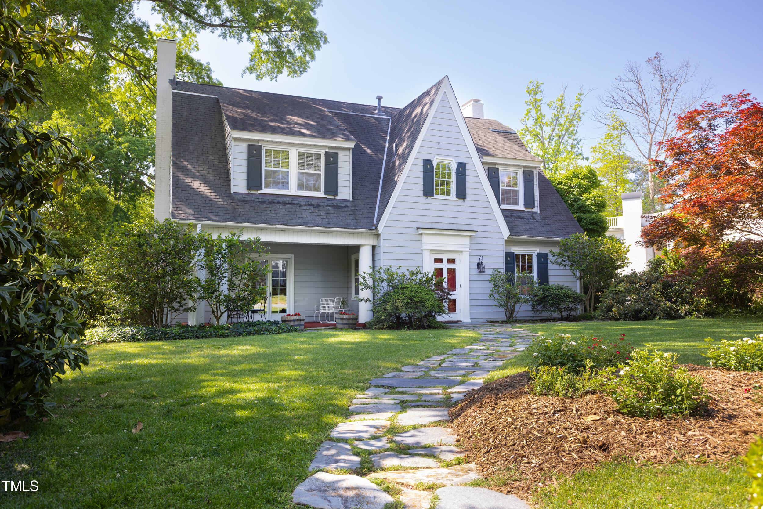 19 Oak Drive