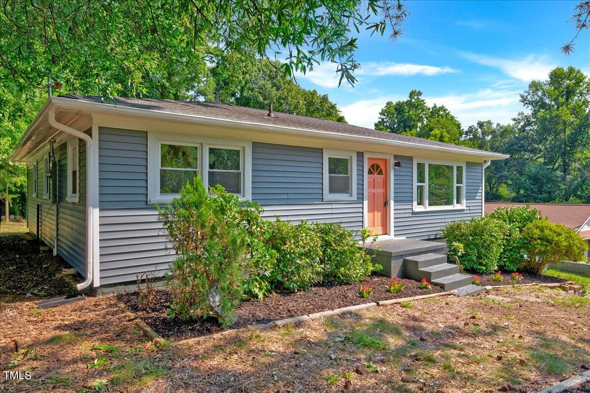 1109 Magnolia Drive