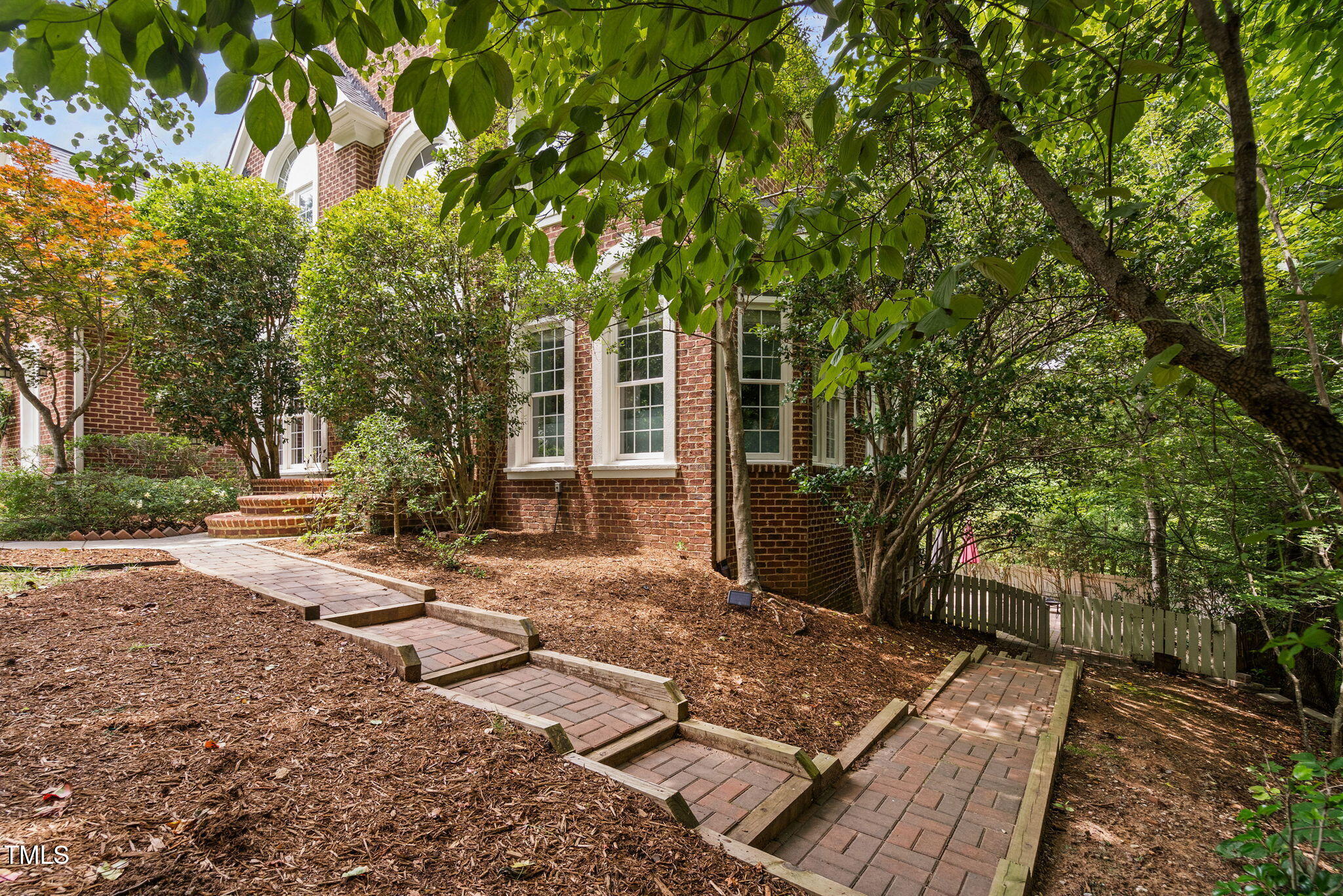 409 Englewood Drive