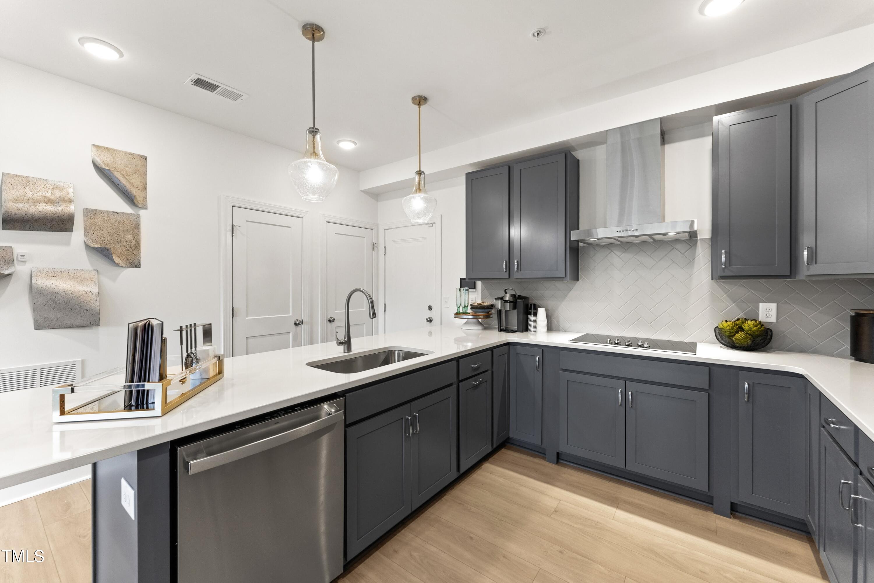 105 Ailey Brook Way #100