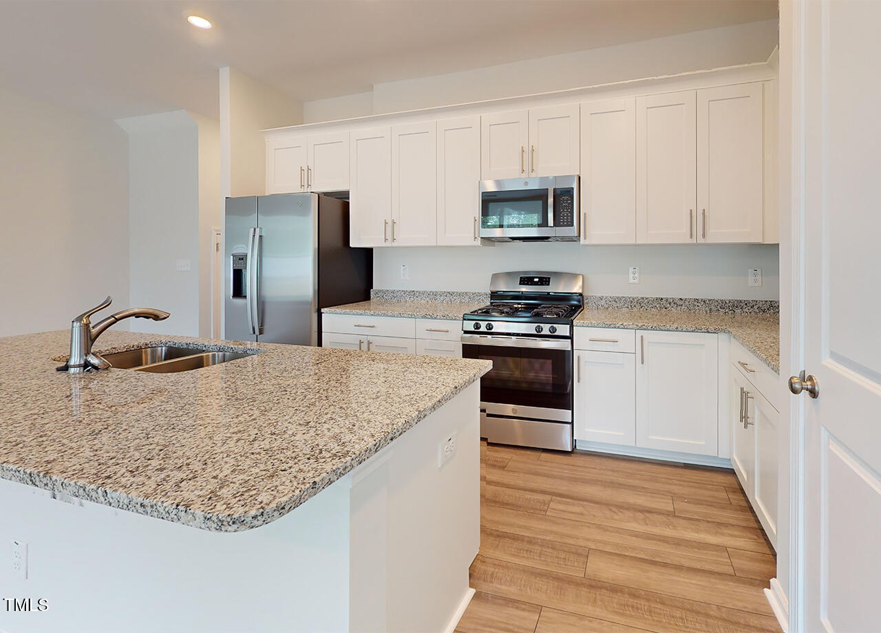 Holly Springs, North Carolina 27540, United States, 3 Bedrooms Bedrooms, ,3 BathroomsBathrooms,Residential,Active,18899