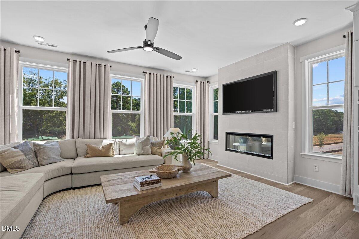 10913 Bayflower Way