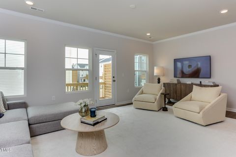 Townhouse in Knightdale NC 844 Basswood Glen Trail 5.jpg