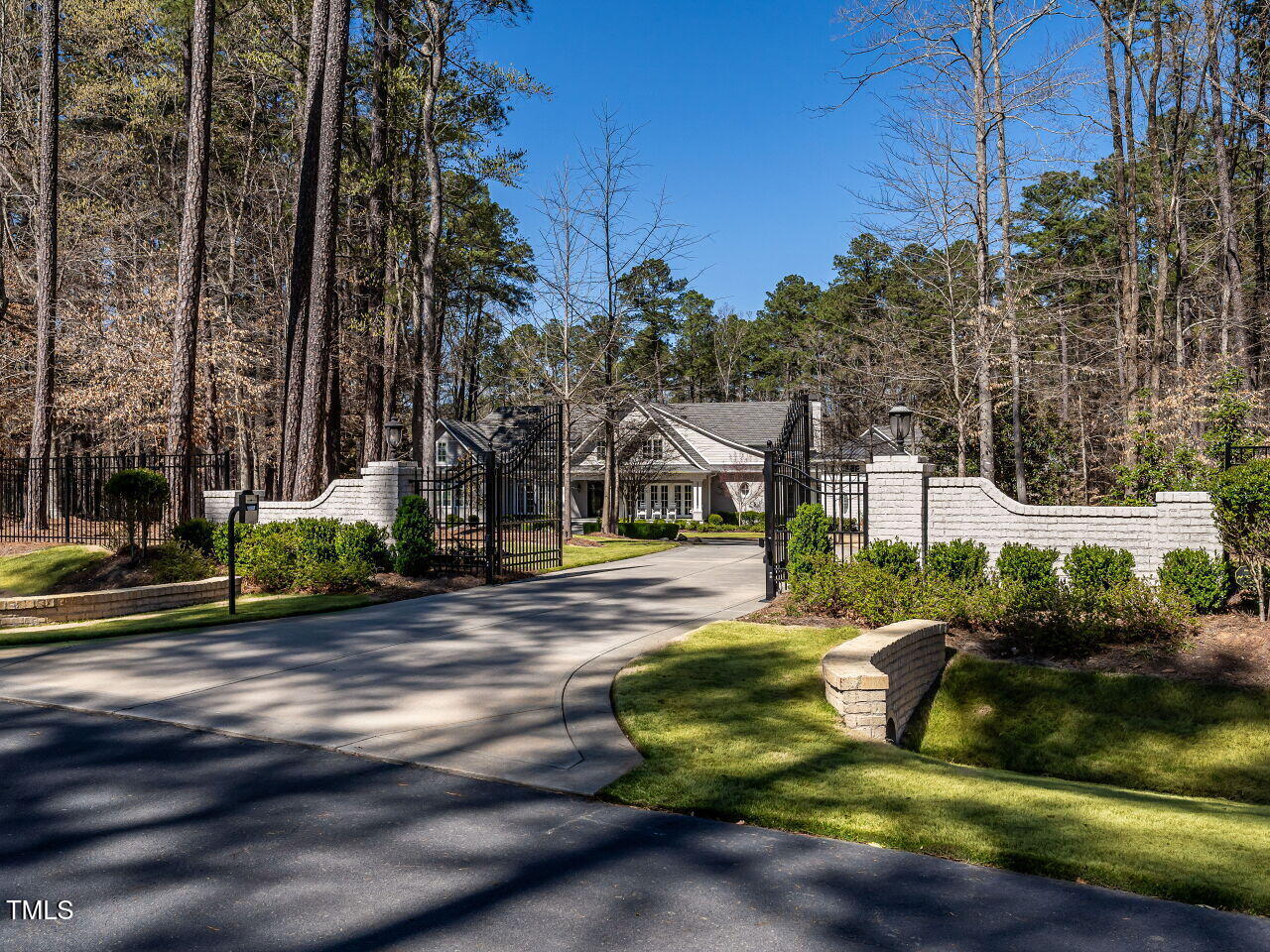 464 Rosemont Drive