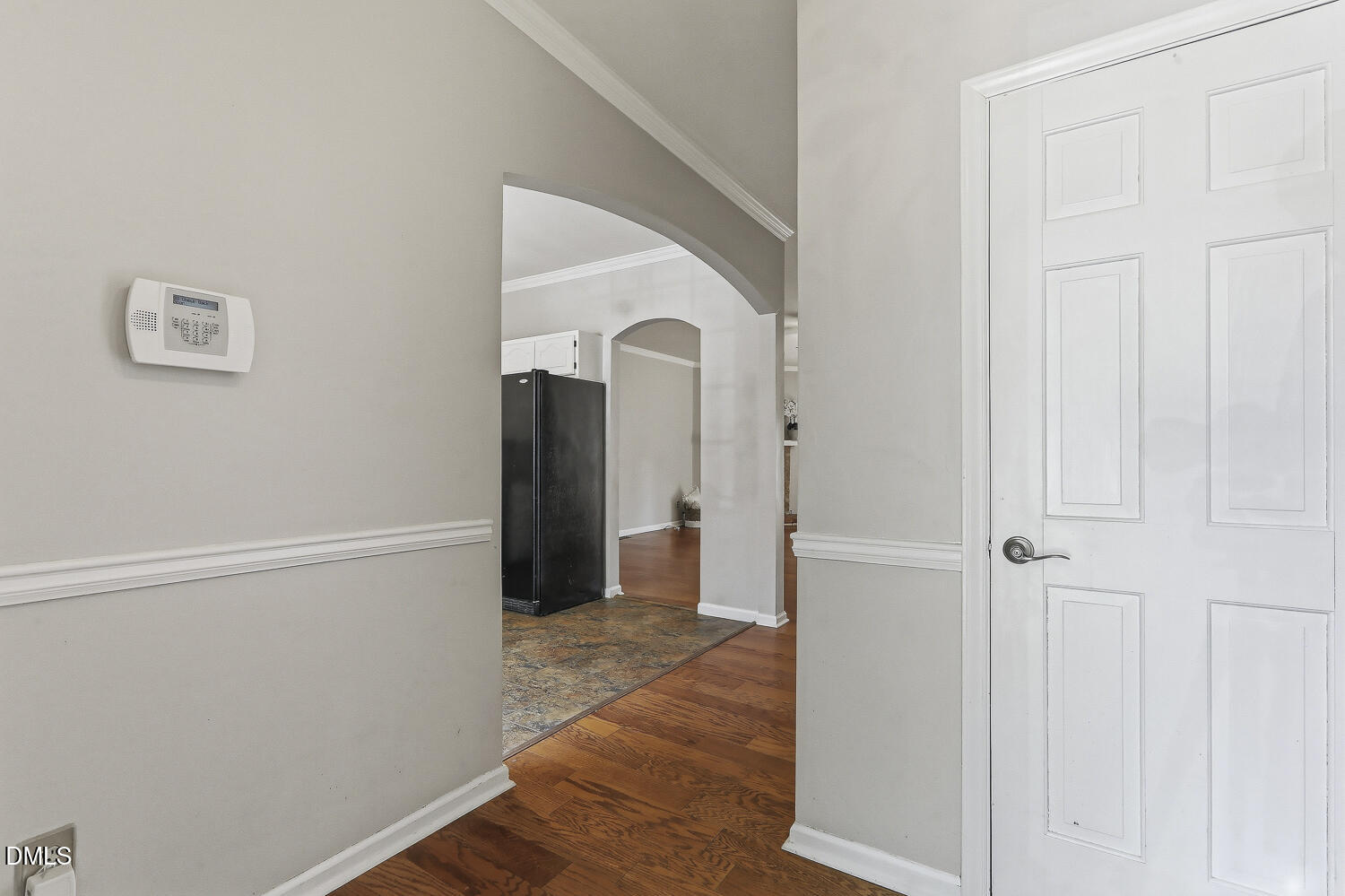 902 Albany Court