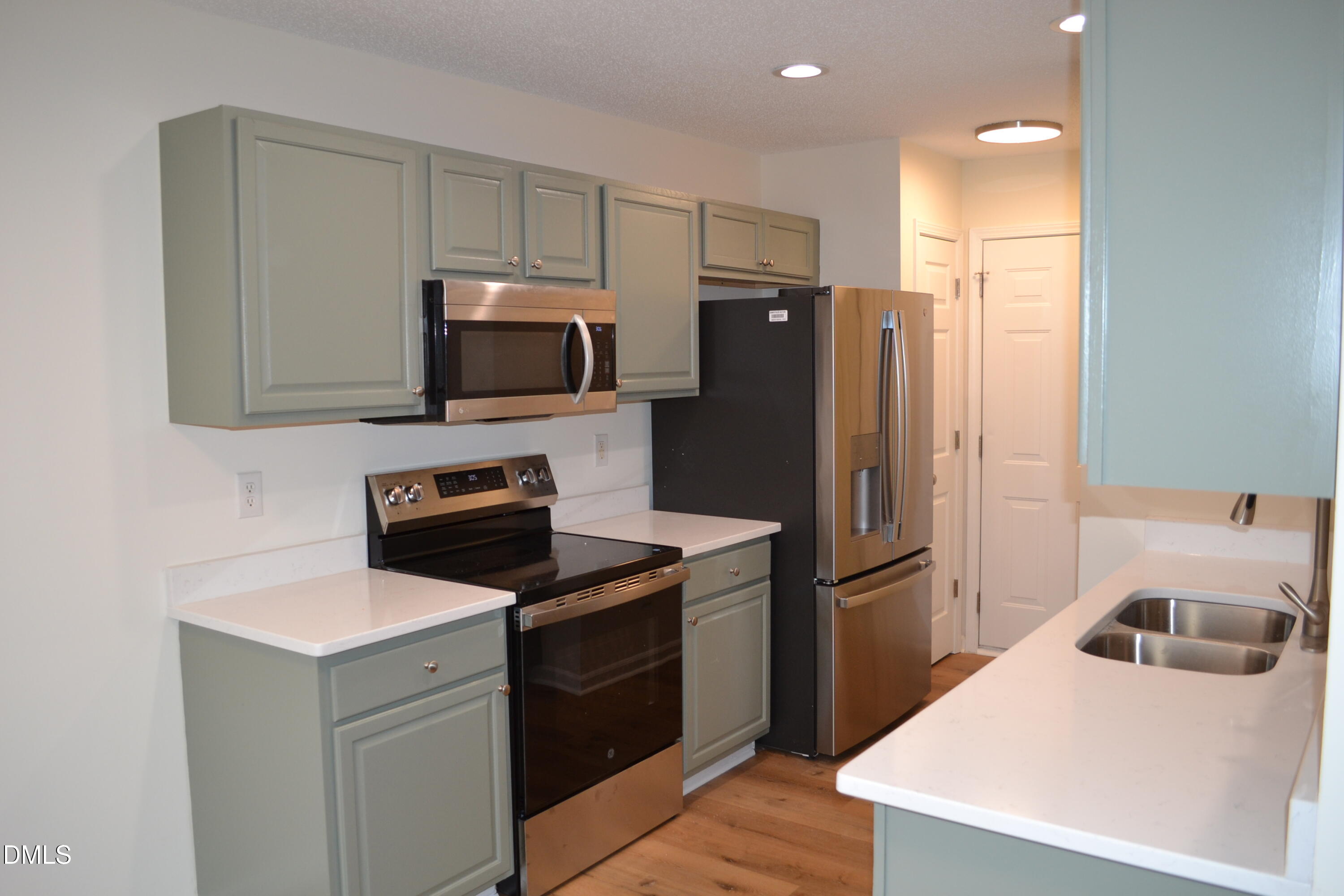 7548 Brighton Hill Lane