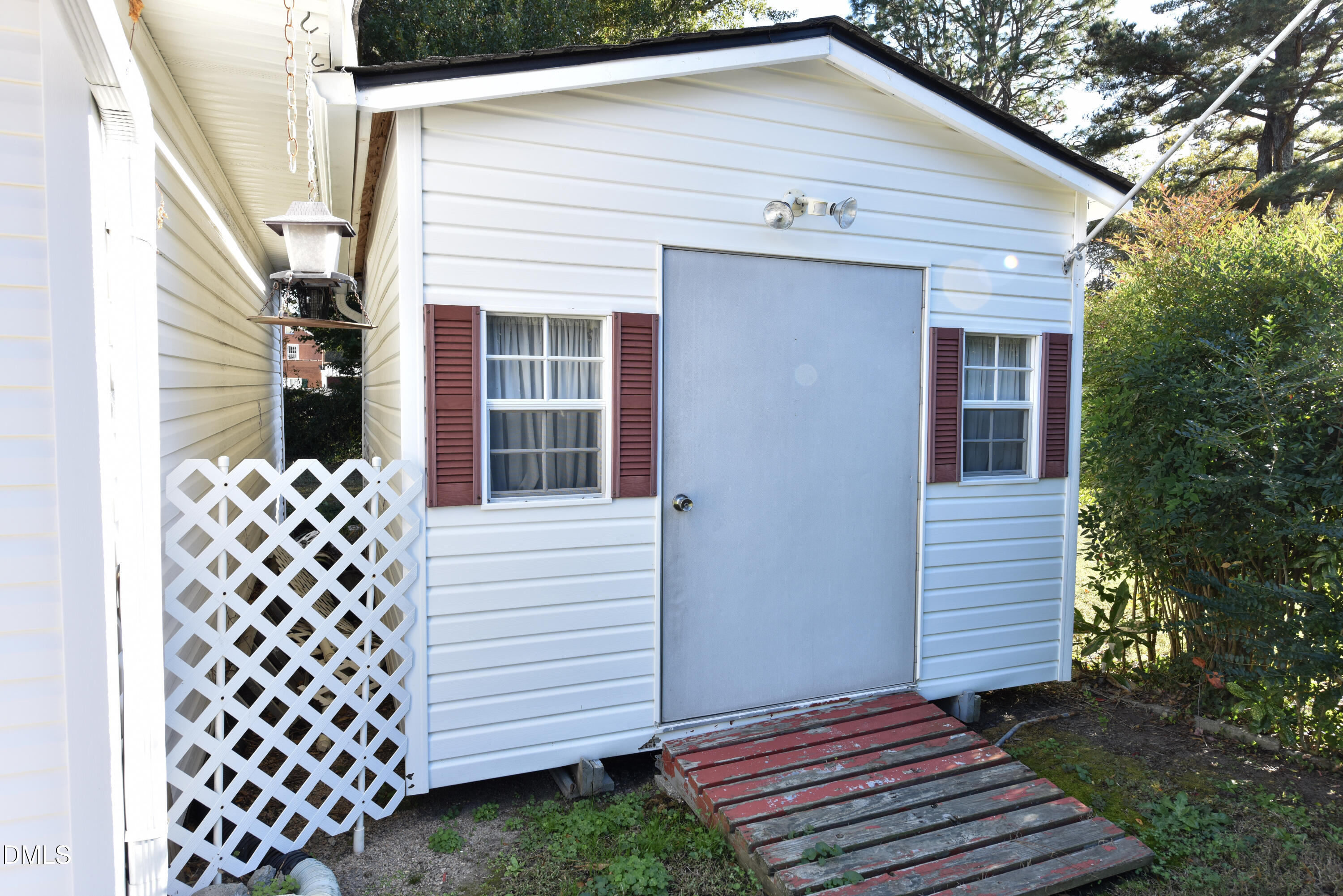 813 N Church Street