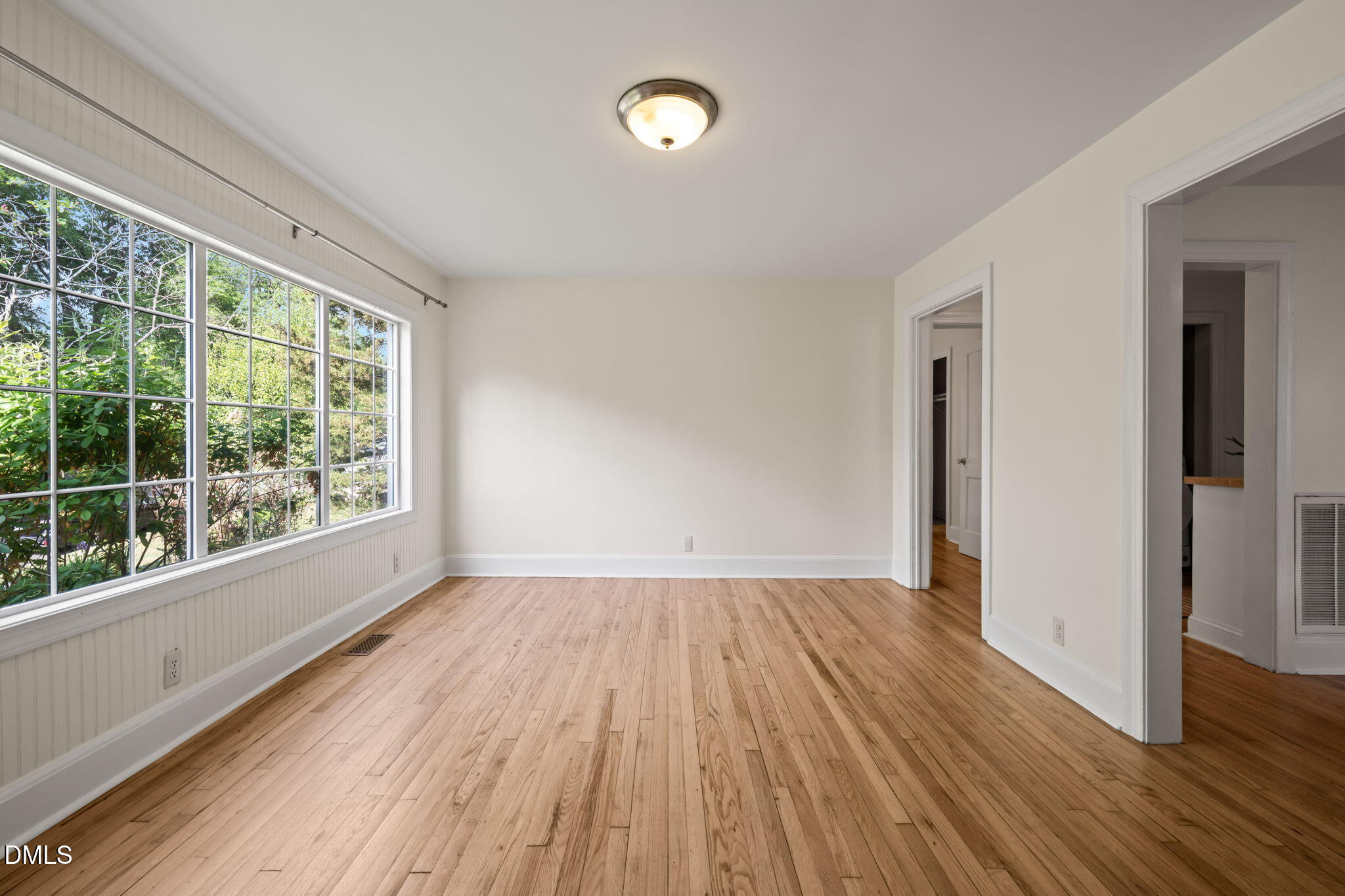 323 Monmouth Avenue