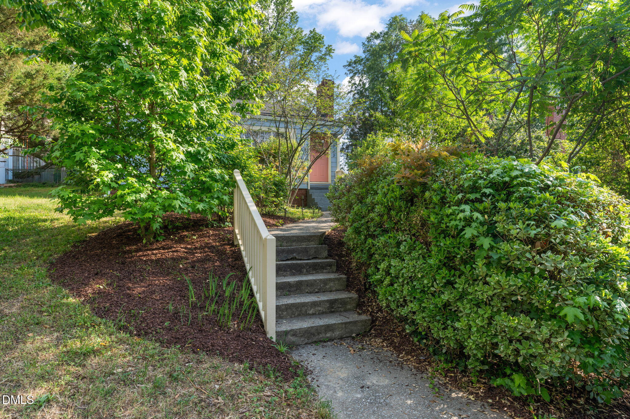 323 Monmouth Avenue