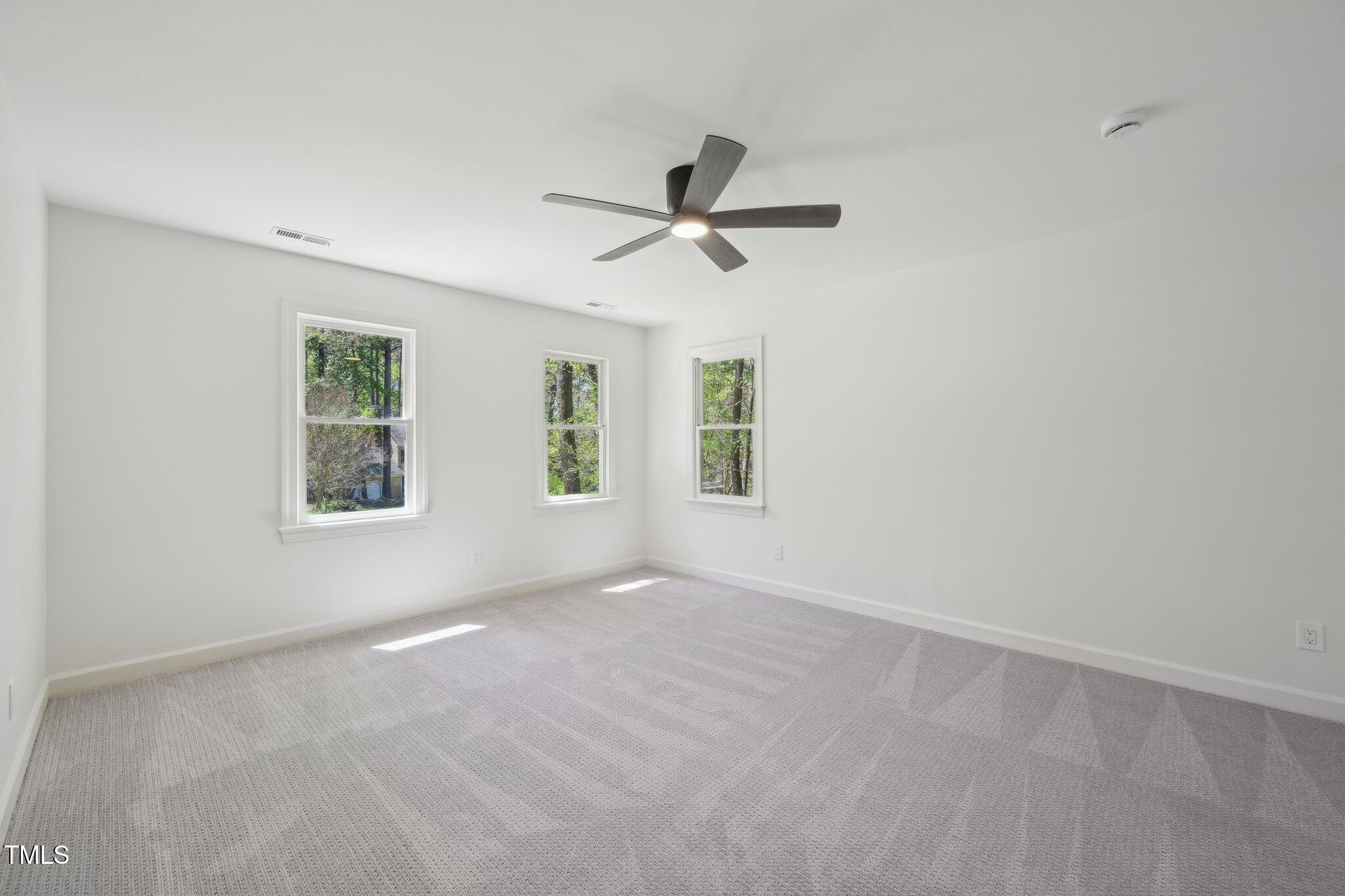14 W Bridlewood Trail