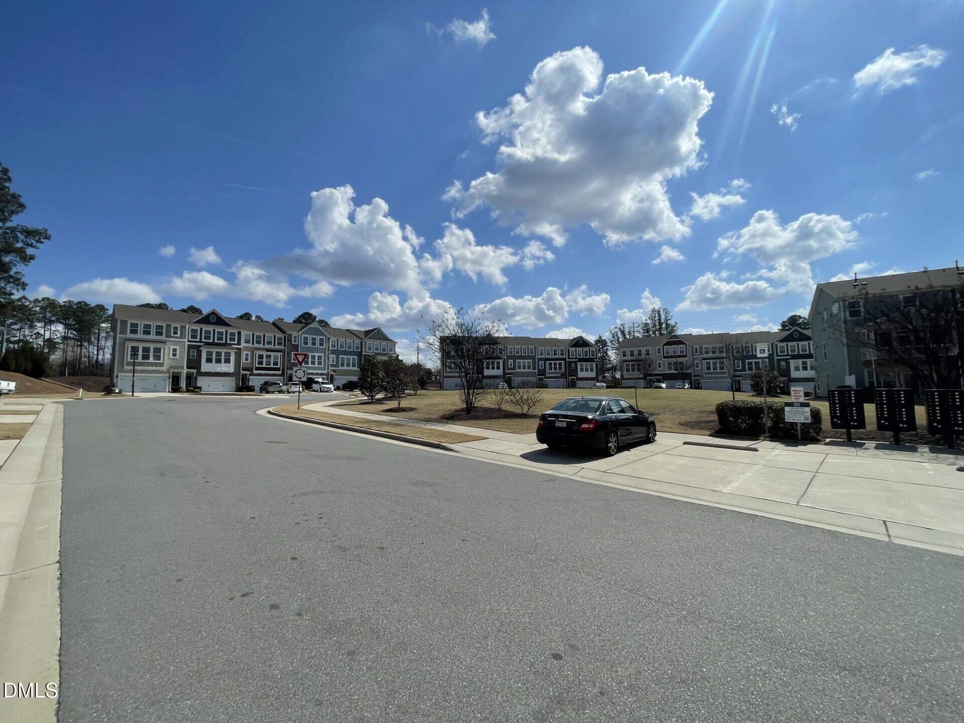 2843 Dallas Valley Lane